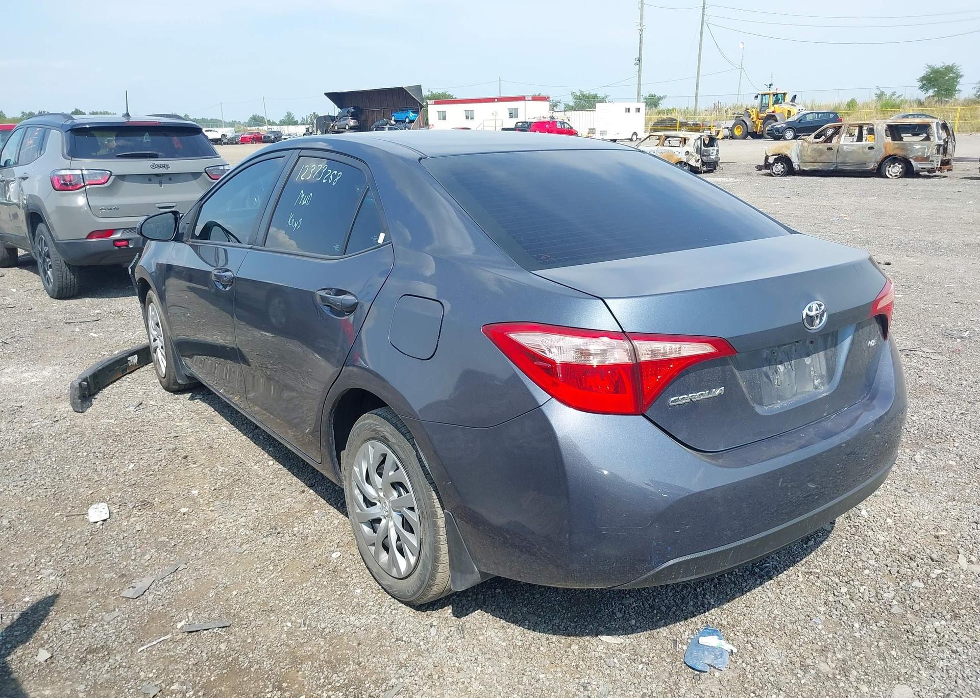 2019 TOYOTA COROLLA LE