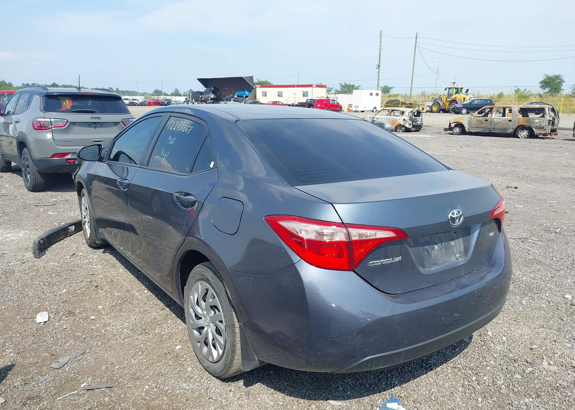 2019 TOYOTA COROLLA LE