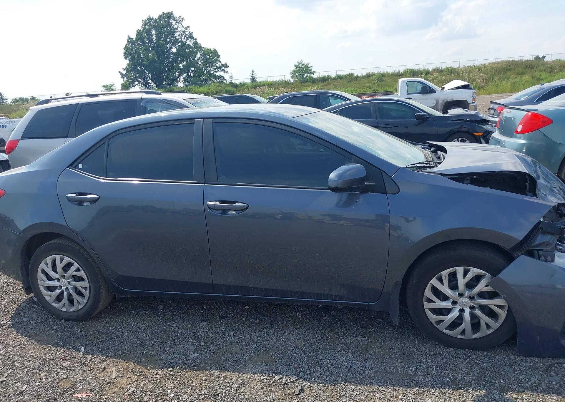 2019 TOYOTA COROLLA LE