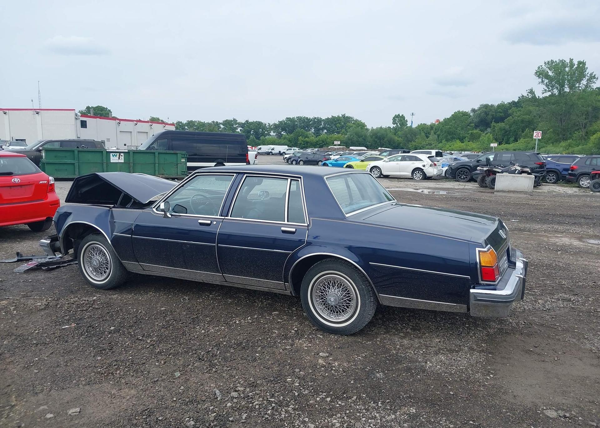 1985 OLDSMOBILE DELTA 88 ROYALE BROUGHAM