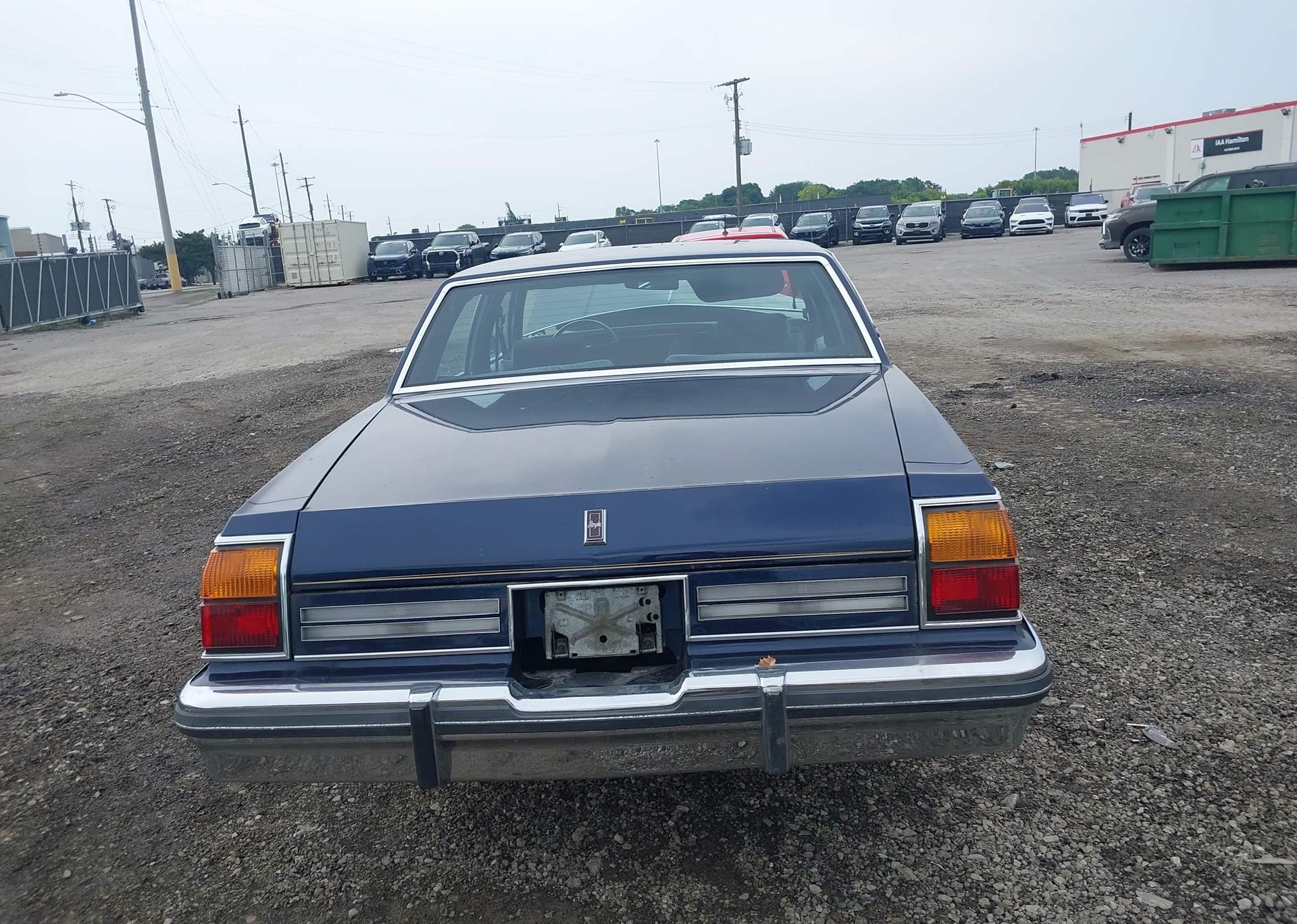 1985 OLDSMOBILE DELTA 88 ROYALE BROUGHAM
