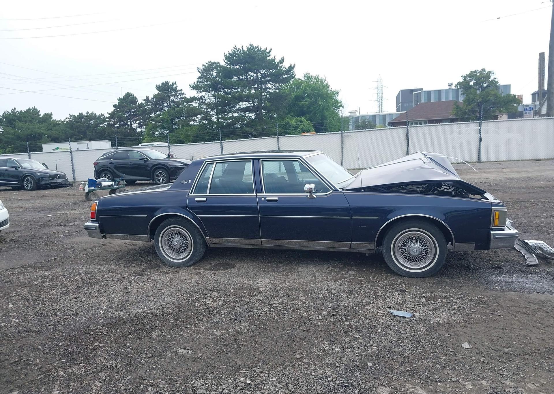 1985 OLDSMOBILE DELTA 88 ROYALE BROUGHAM
