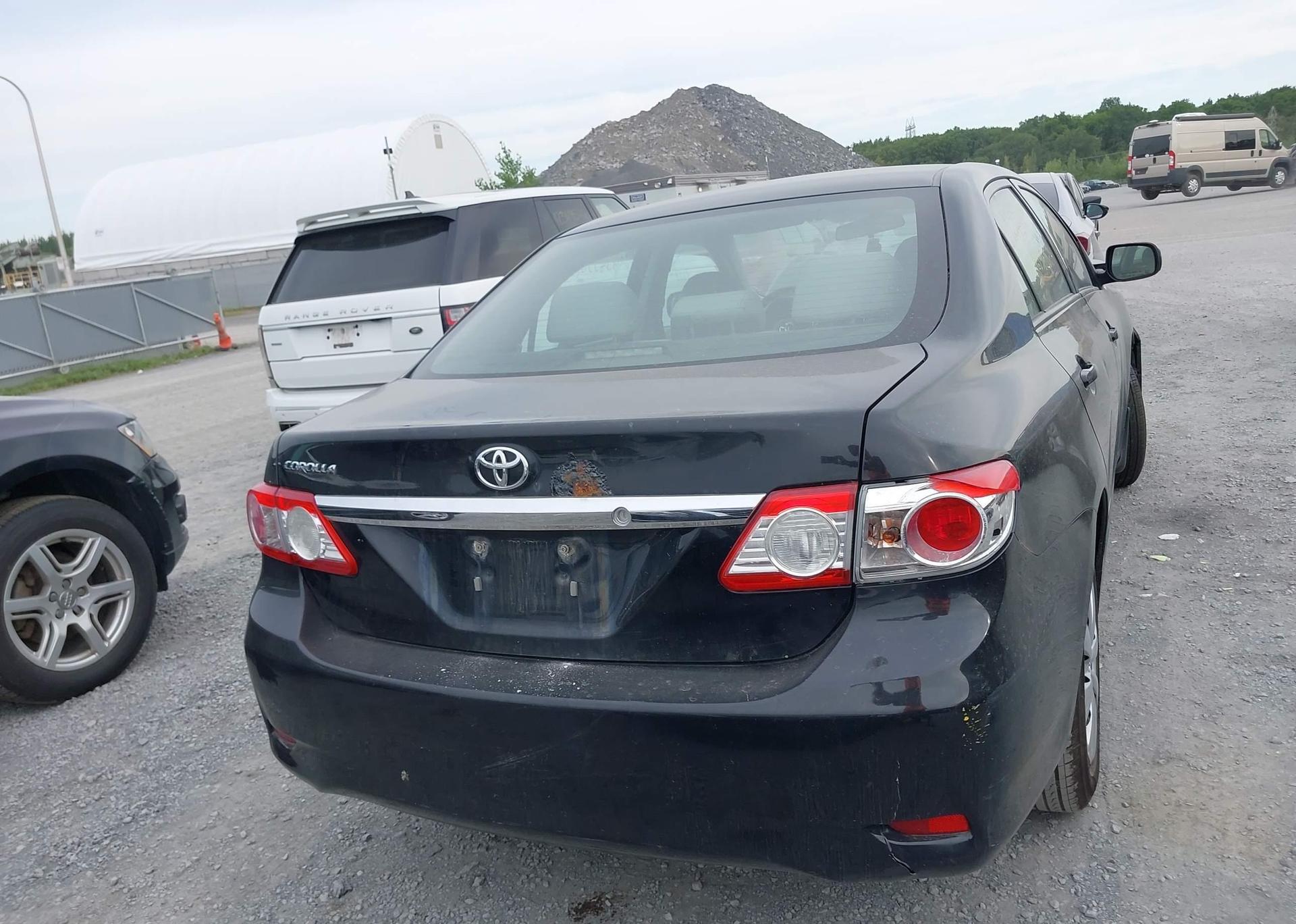 2011 TOYOTA COROLLA S
