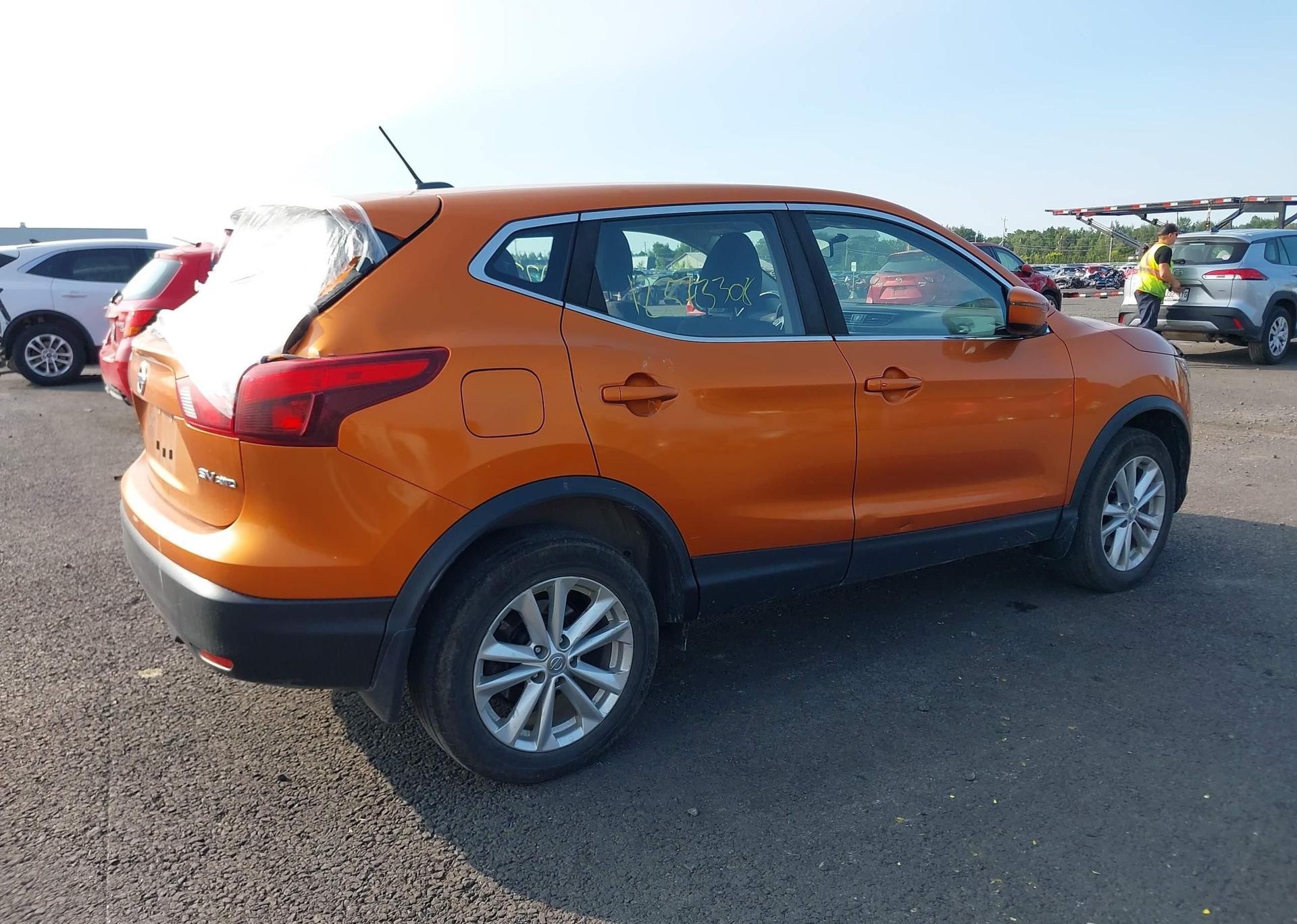 2017 NISSAN QASHQAI S