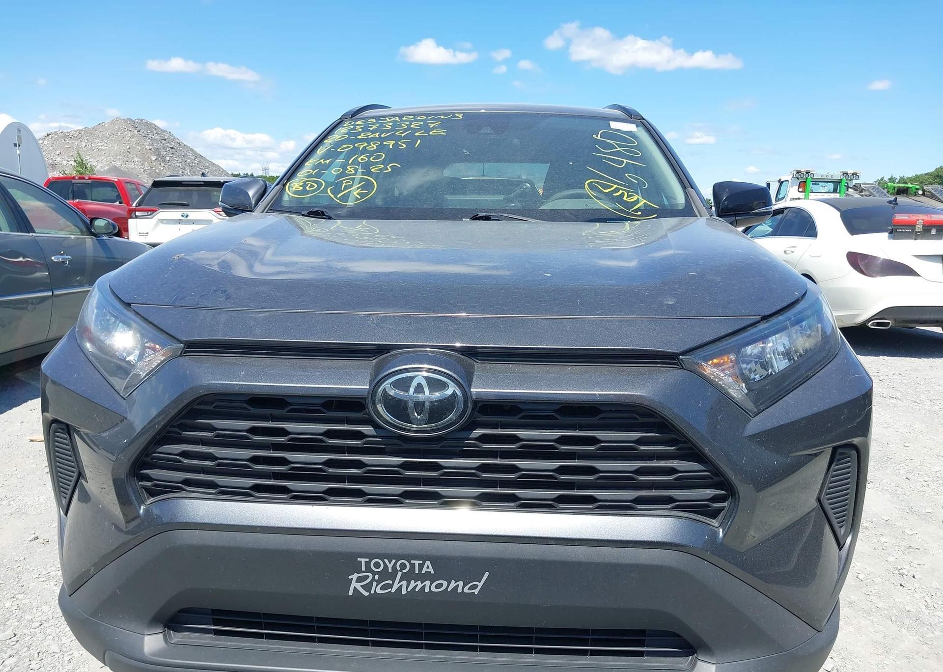 2020 TOYOTA RAV4 LE