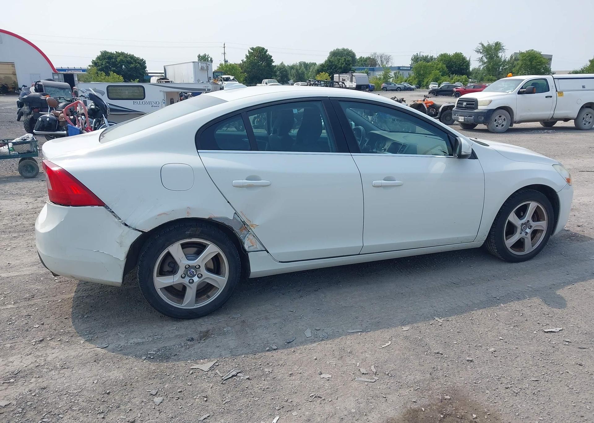 2012 VOLVO S60 T5 LEVEL 1