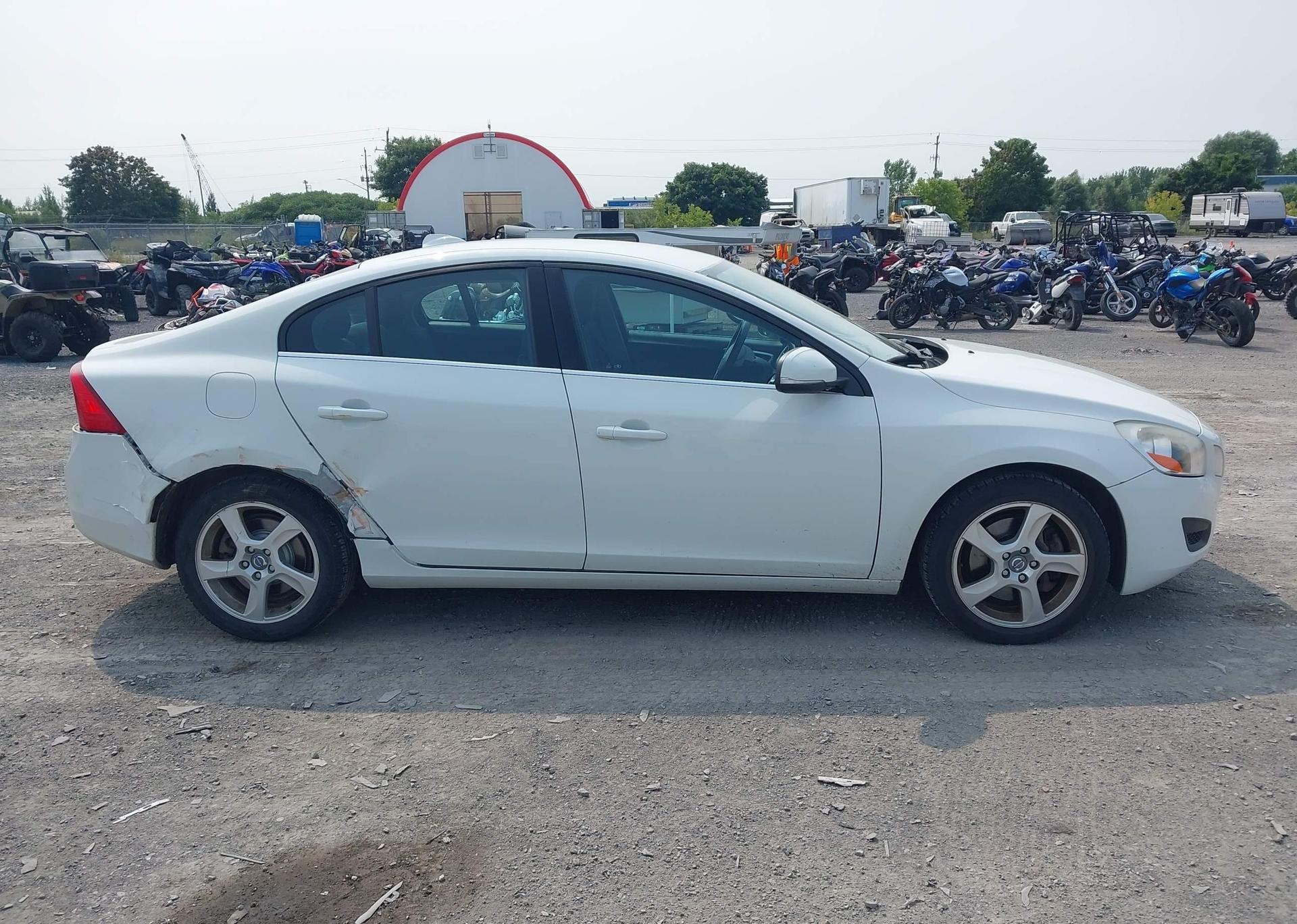 2012 VOLVO S60 T5 LEVEL 1