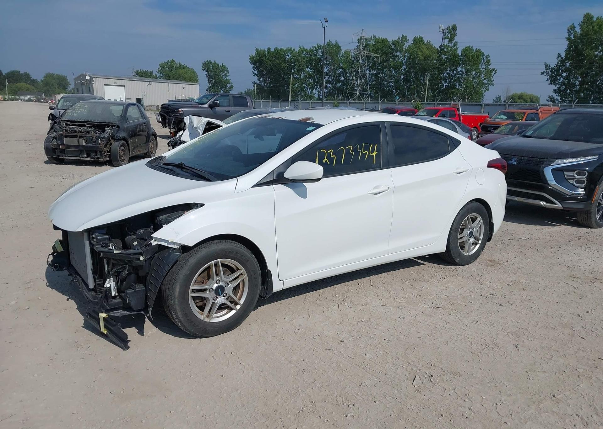 2016 HYUNDAI ELANTRA