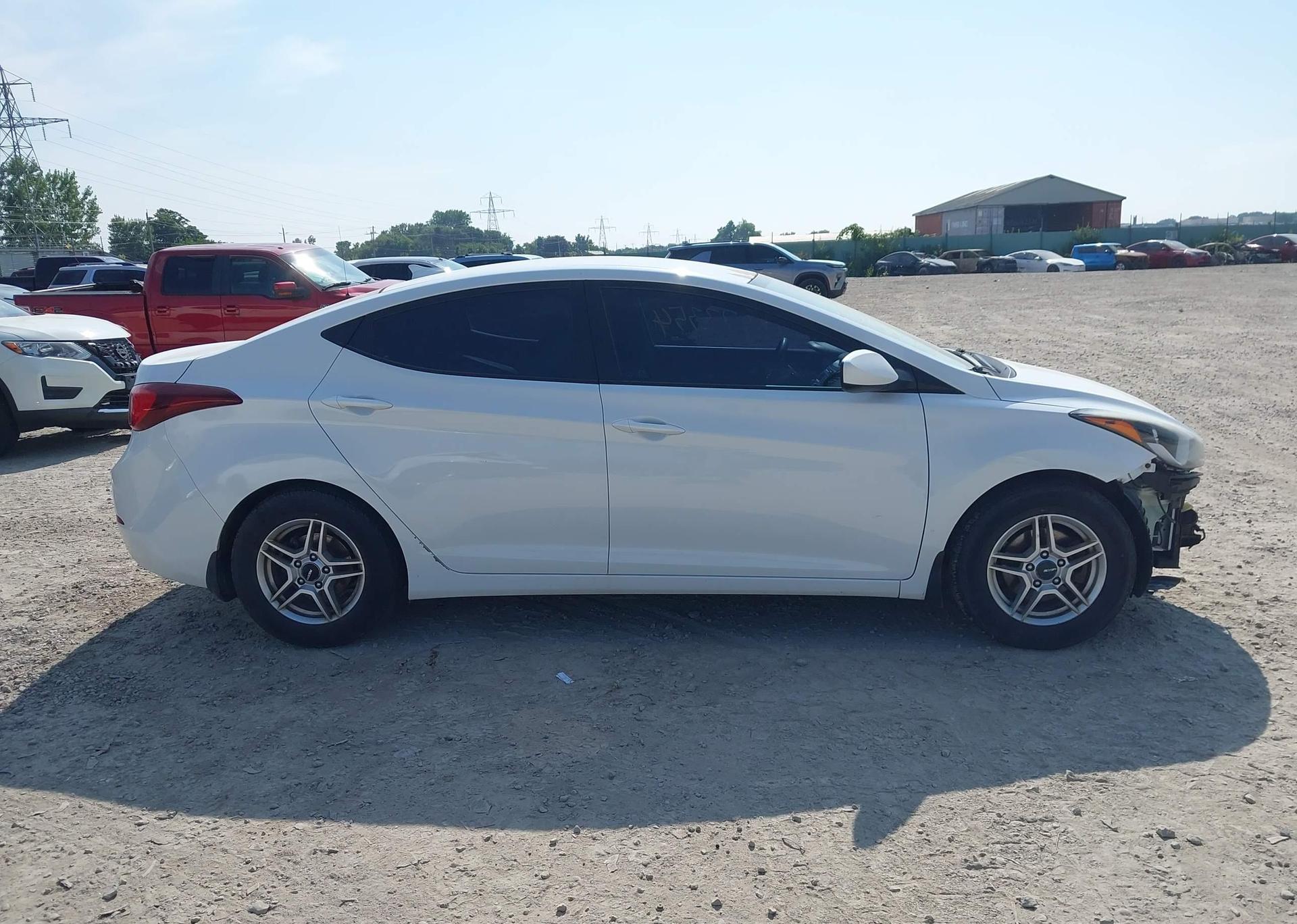 2016 HYUNDAI ELANTRA