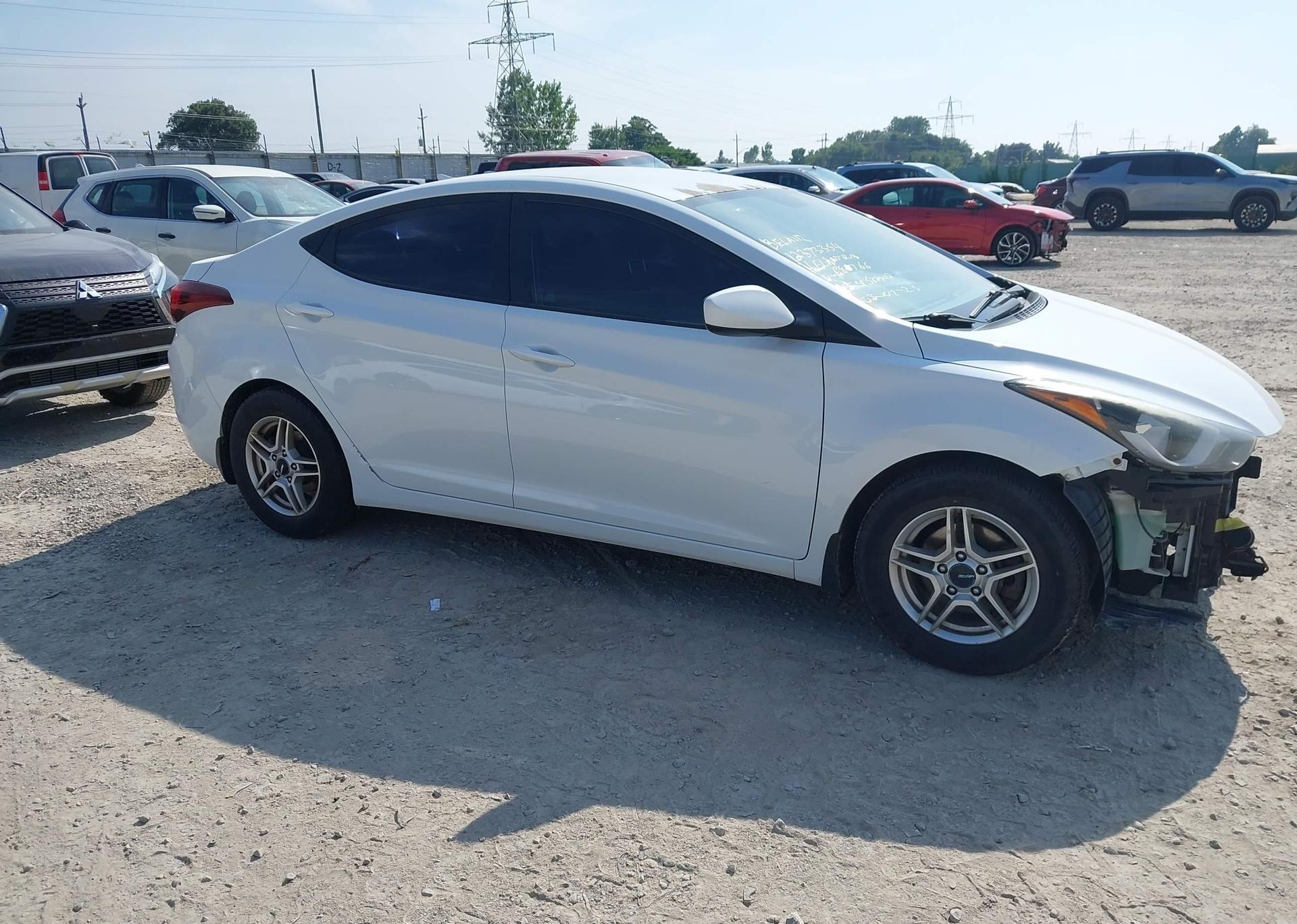 2016 HYUNDAI ELANTRA