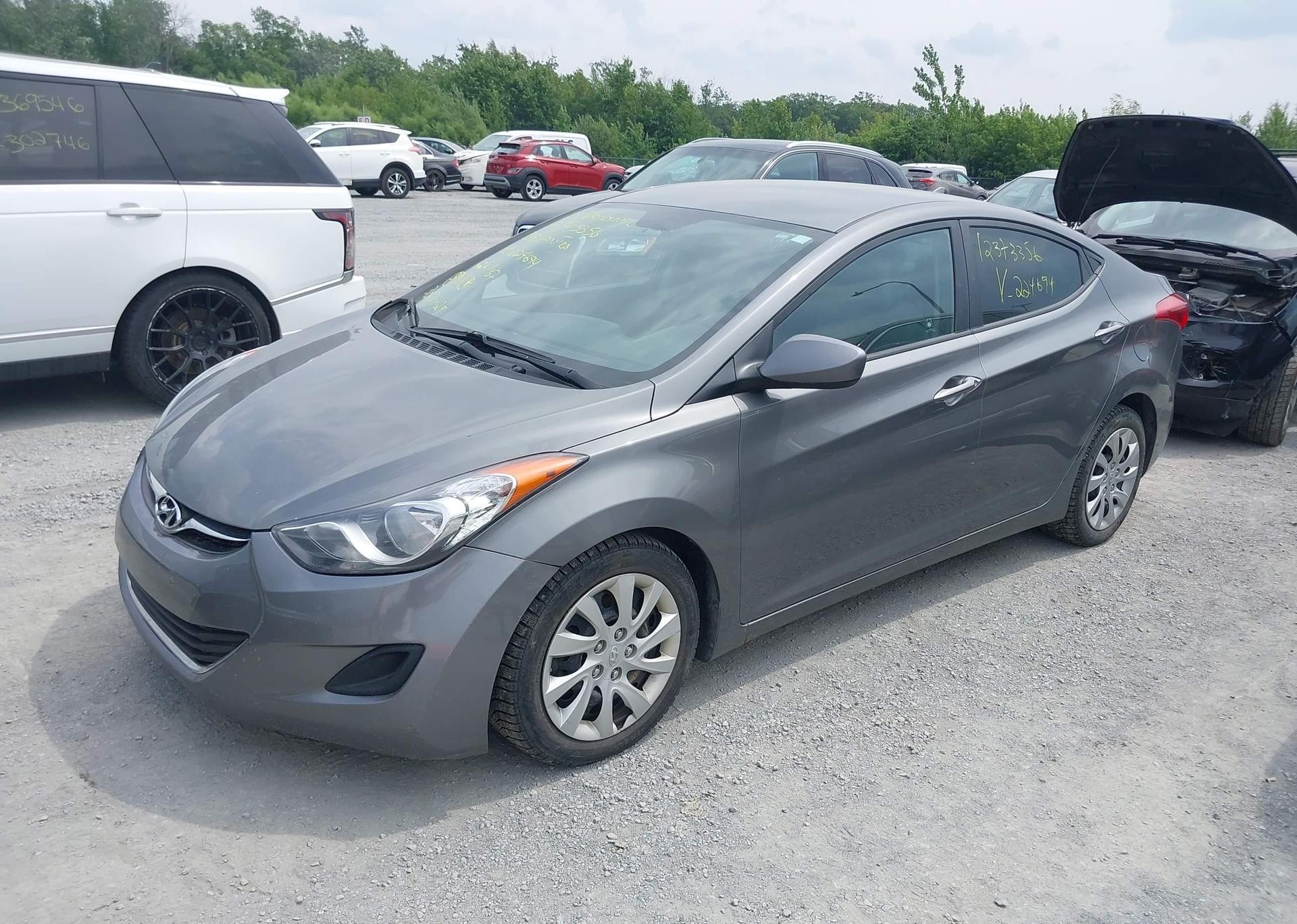 2013 HYUNDAI ELANTRA GLS