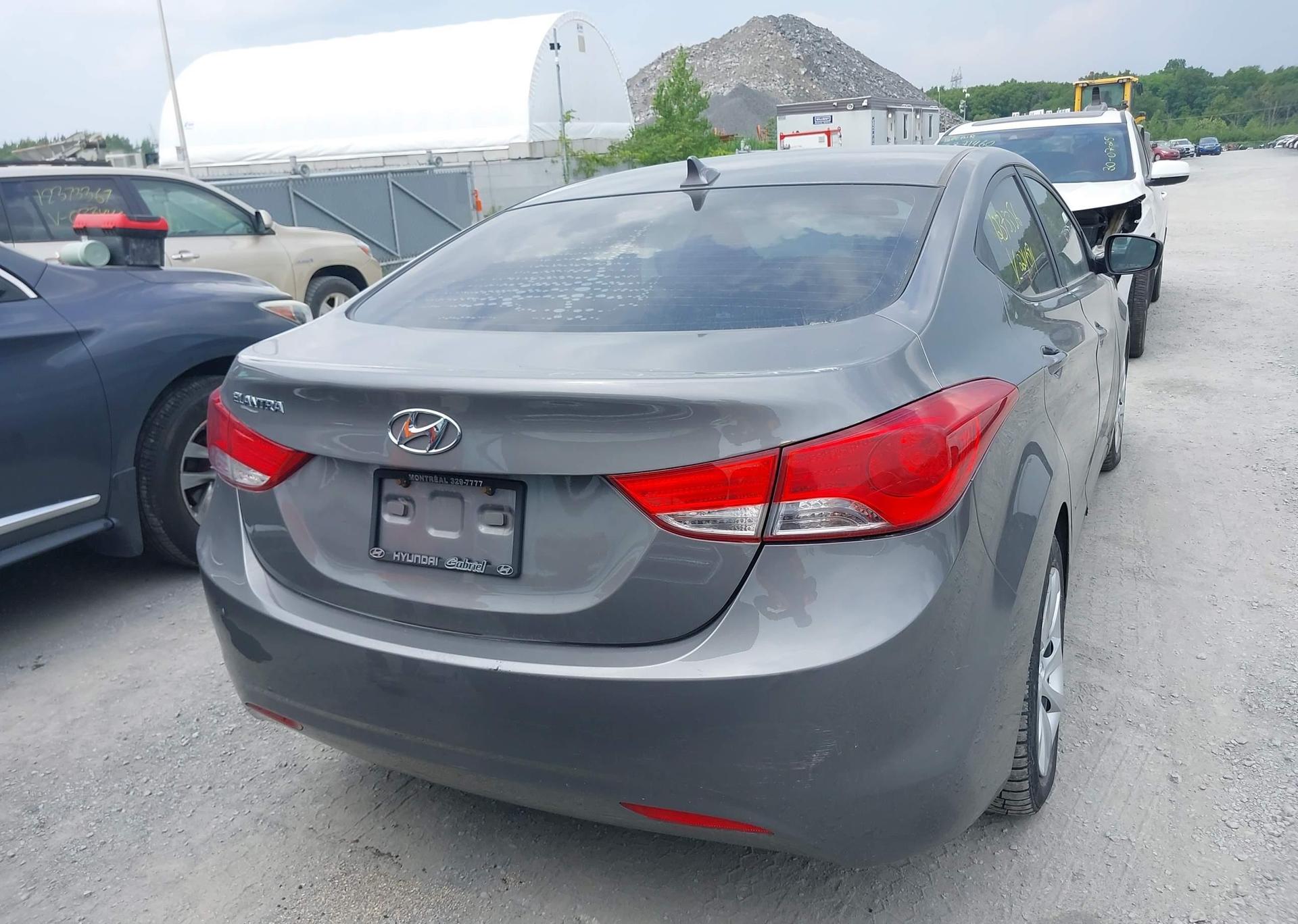 2013 HYUNDAI ELANTRA GLS