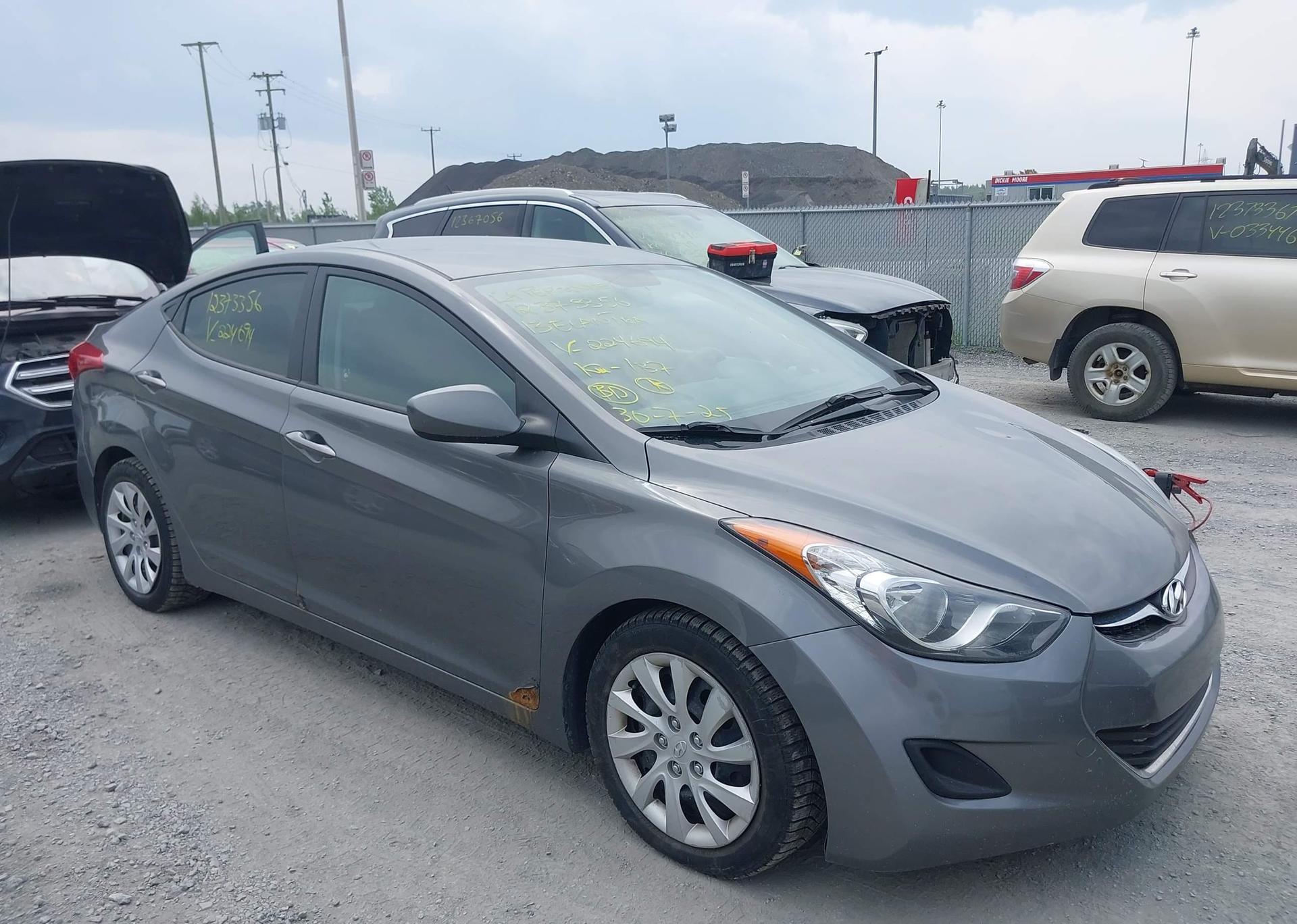 2013 HYUNDAI ELANTRA GLS