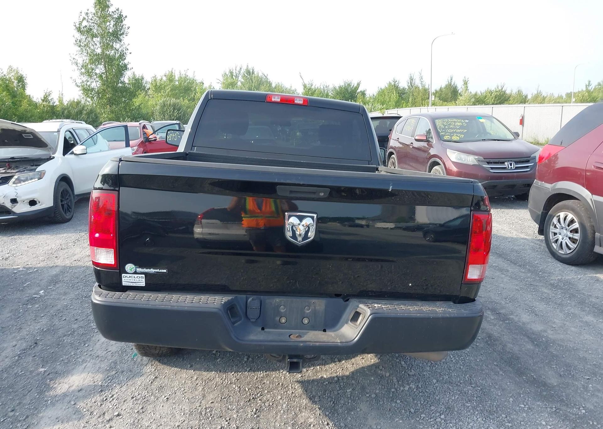 2014 RAM 1500 ST