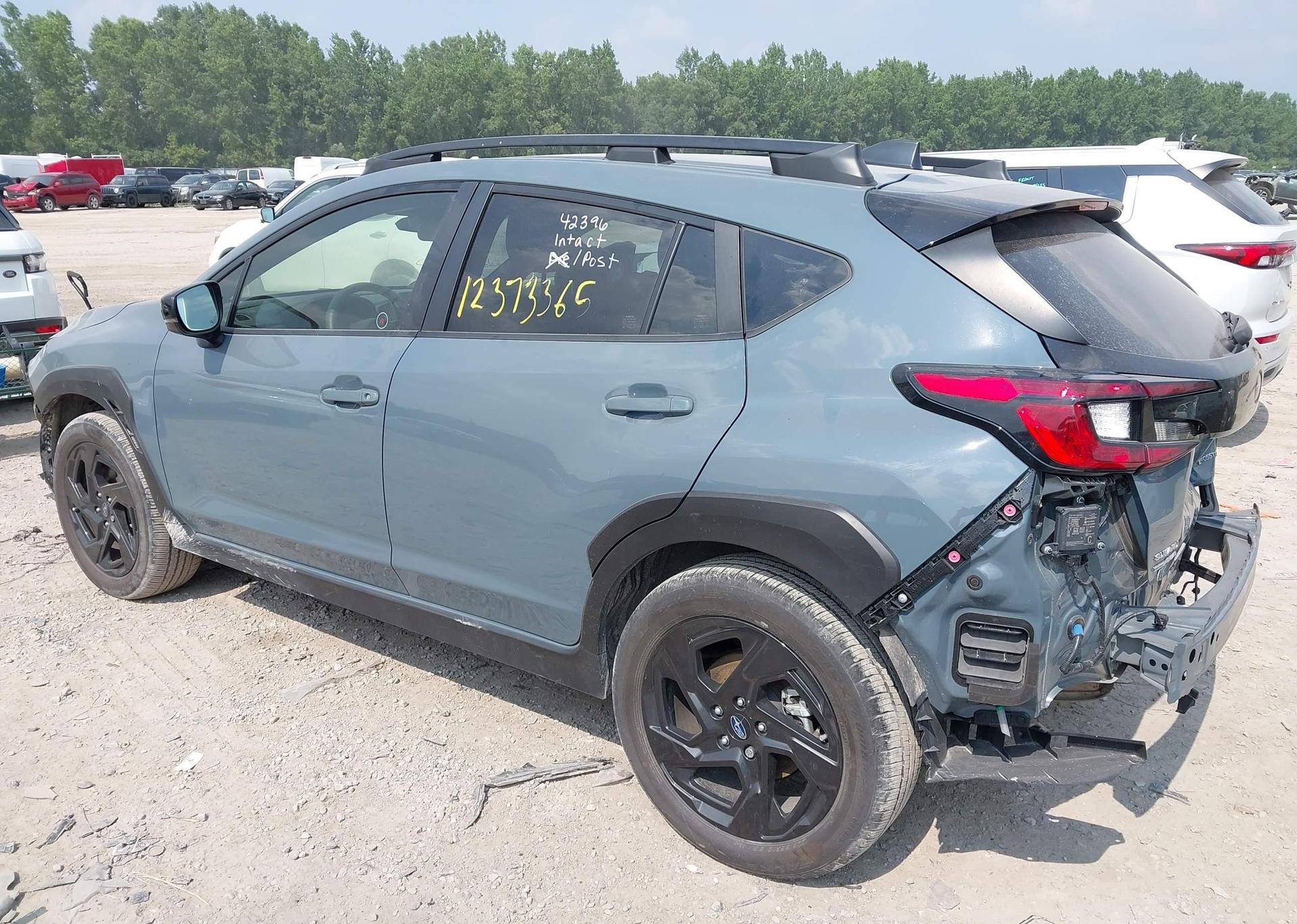 2024 SUBARU CROSSTREK ONYX