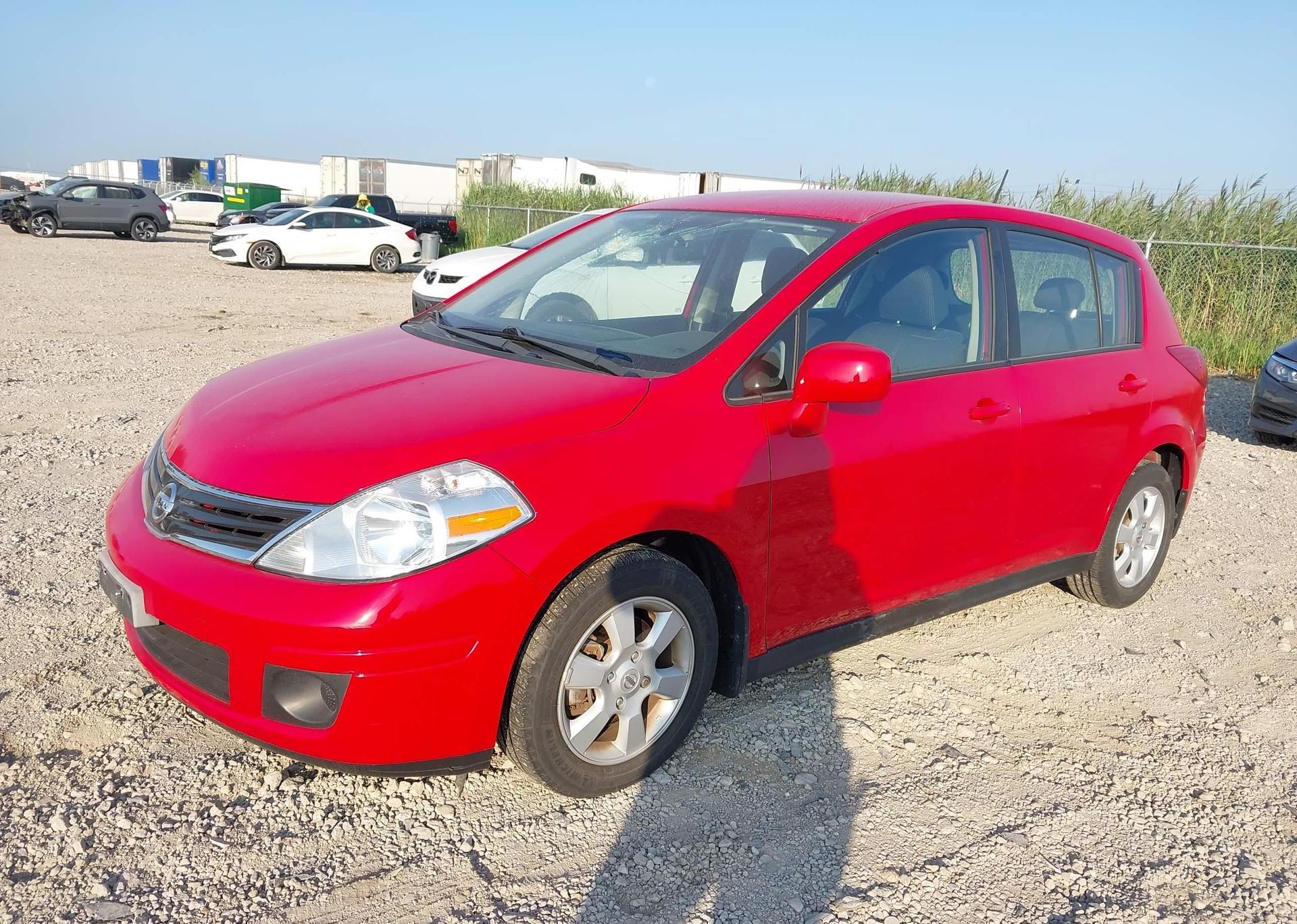 2010 NISSAN VERSA S