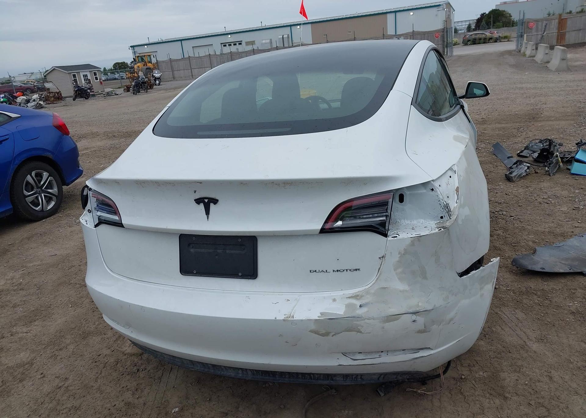 2022 TESLA MODEL 3
