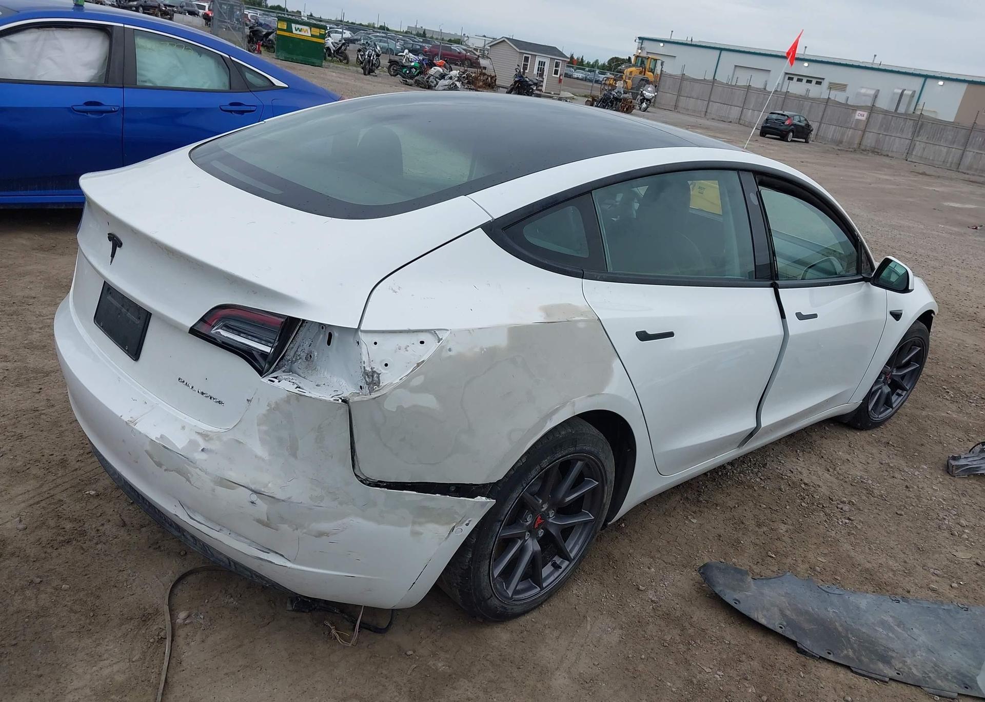 2022 TESLA MODEL 3