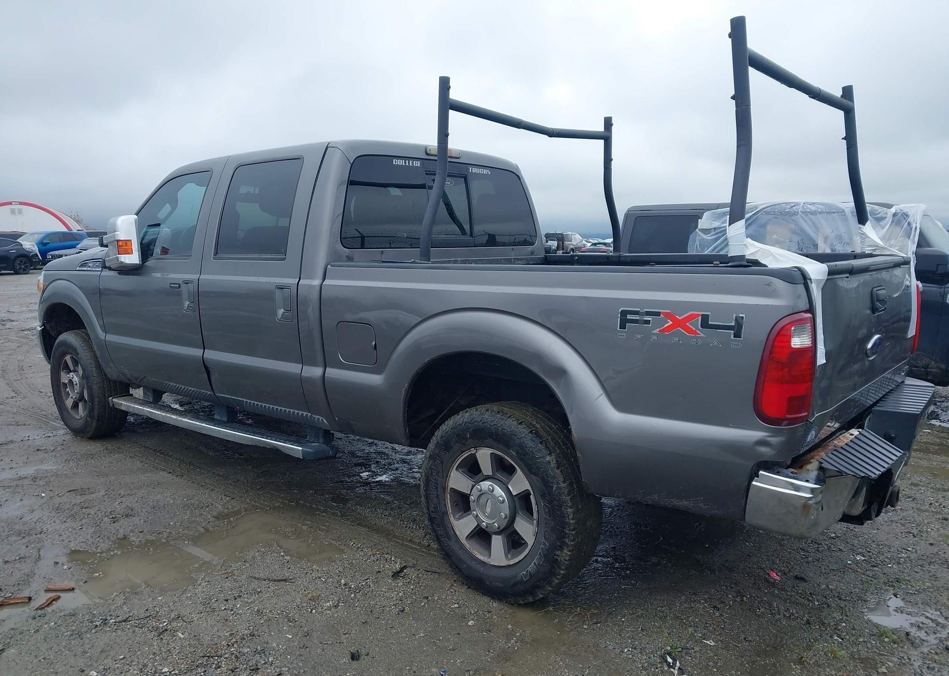 2011 FORD F350 SD