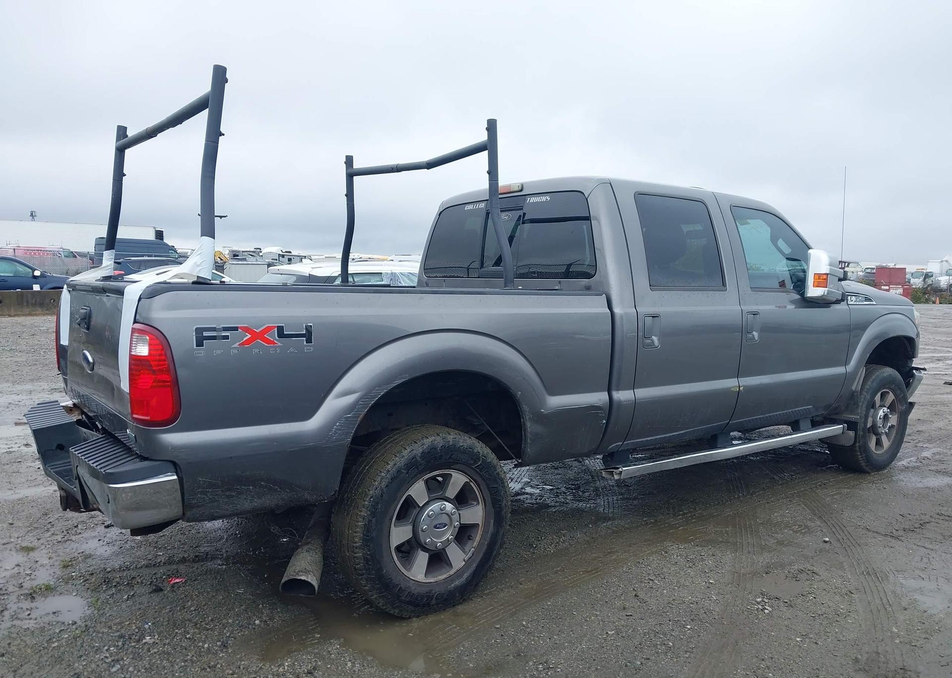 2011 FORD F350 SD