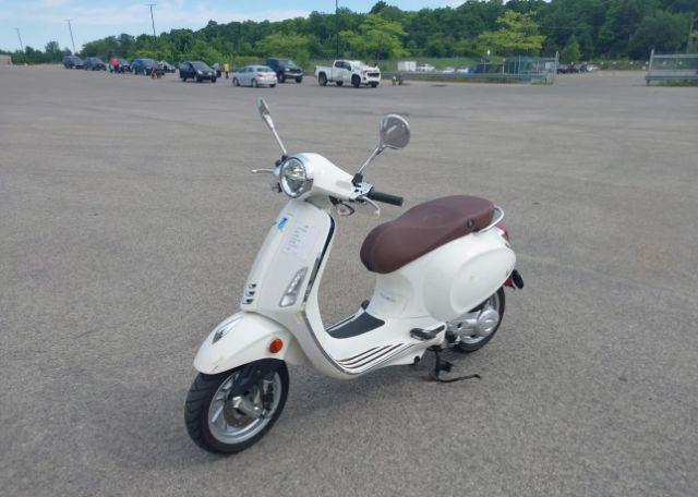 2023 VESPA PRIMAVERA