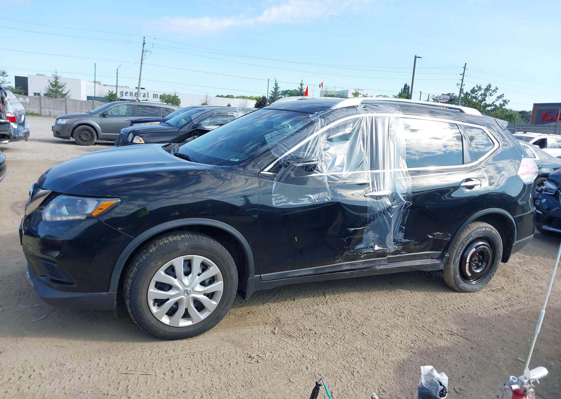 2015 NISSAN ROGUE S