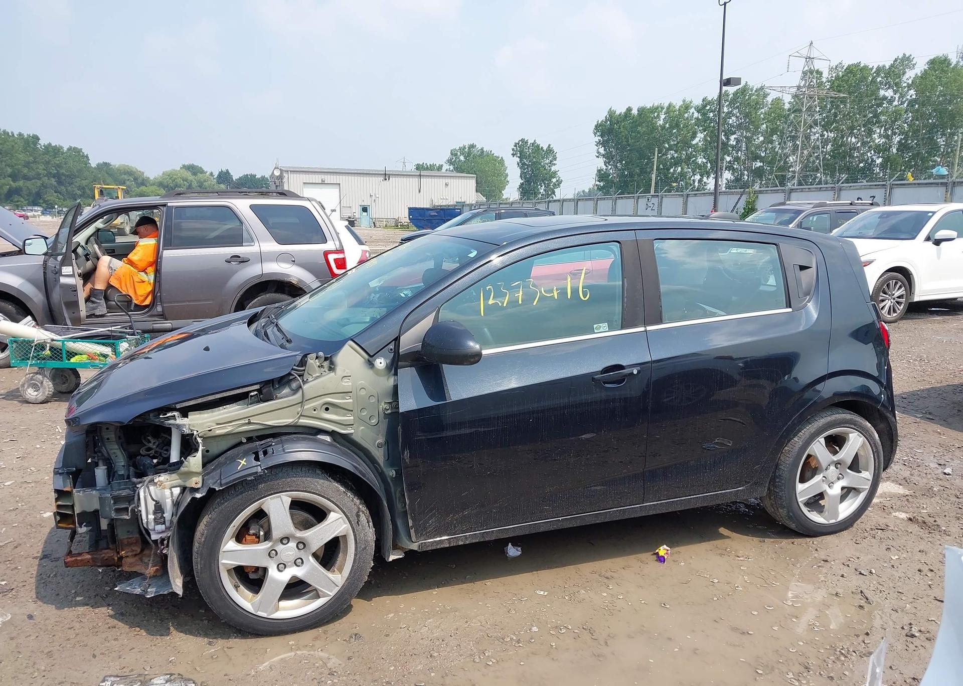 2015 CHEVROLET SONIC LT