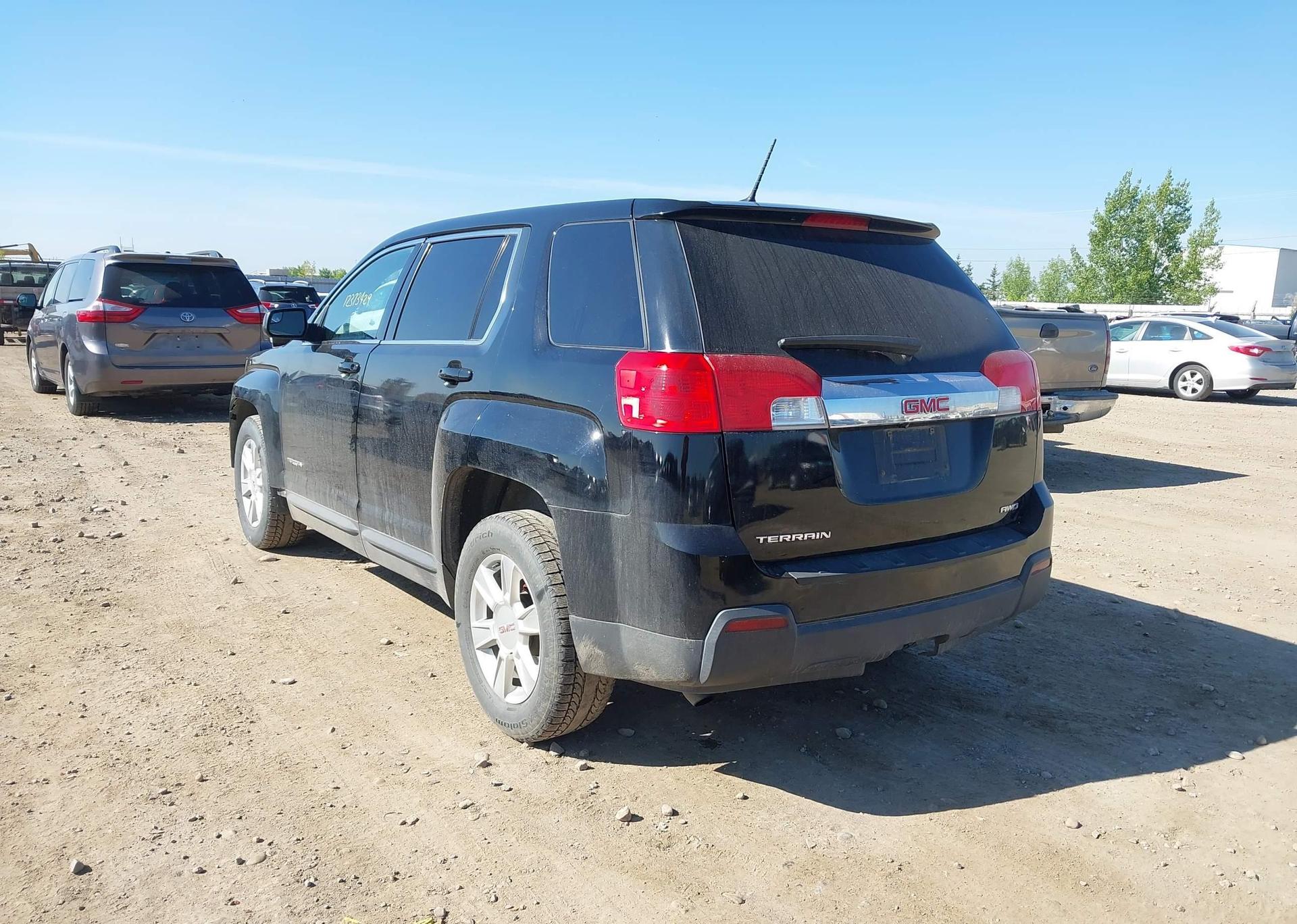 2013 GMC TERRAIN SLE-1