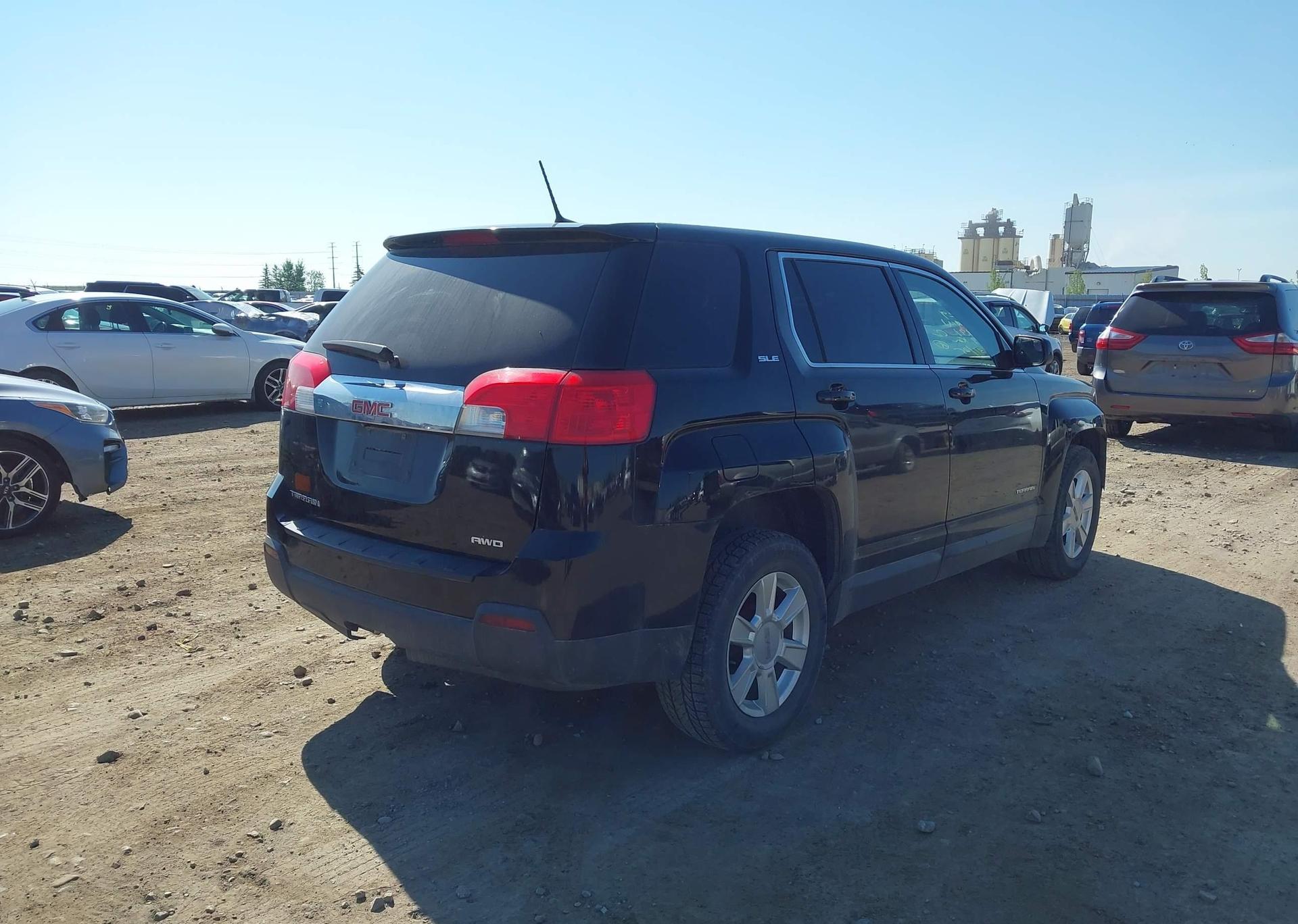 2013 GMC TERRAIN SLE-1
