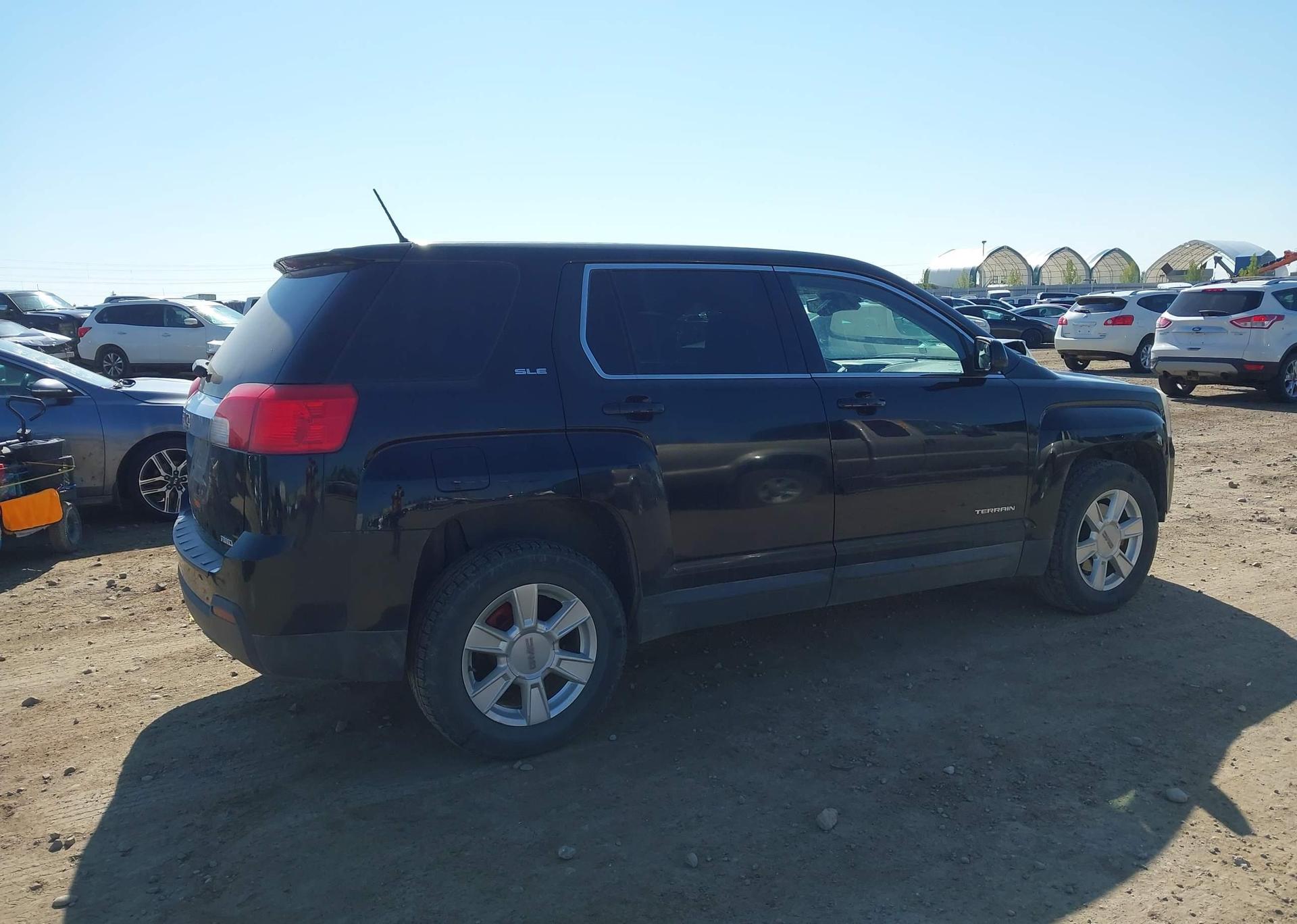 2013 GMC TERRAIN SLE-1