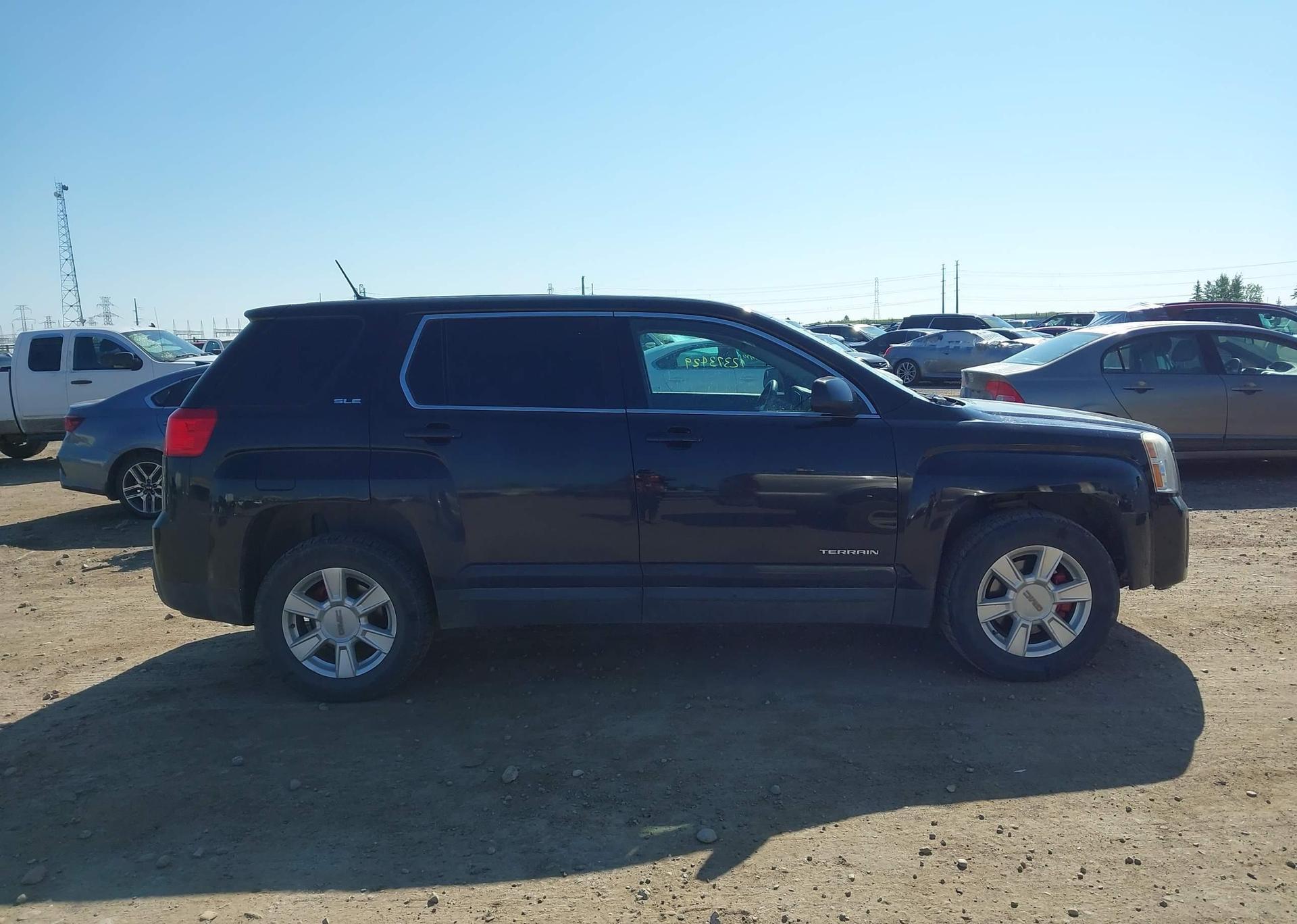 2013 GMC TERRAIN SLE-1