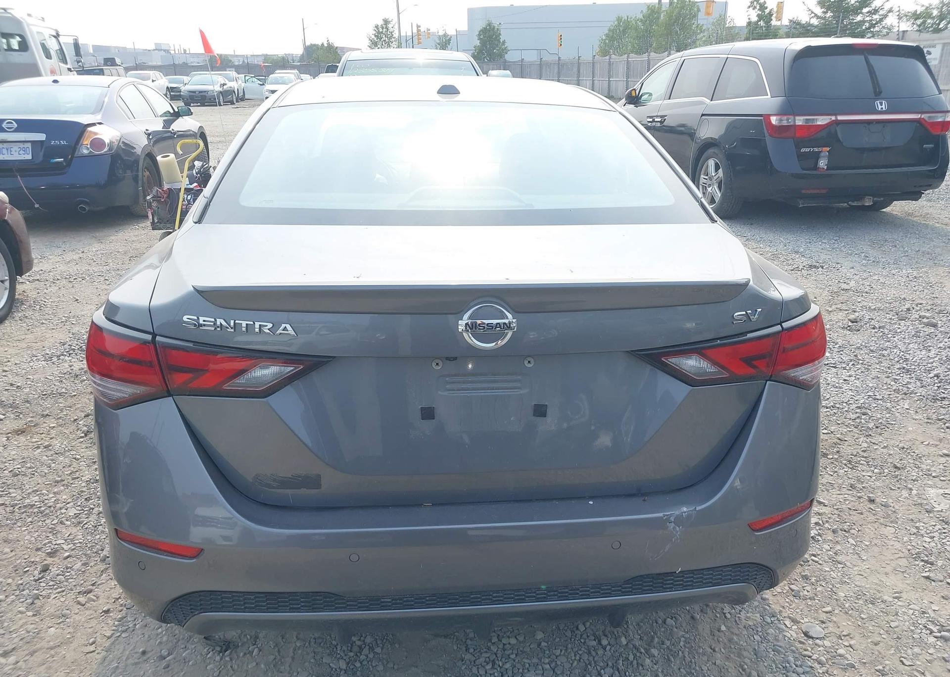 2022 NISSAN SENTRA SV