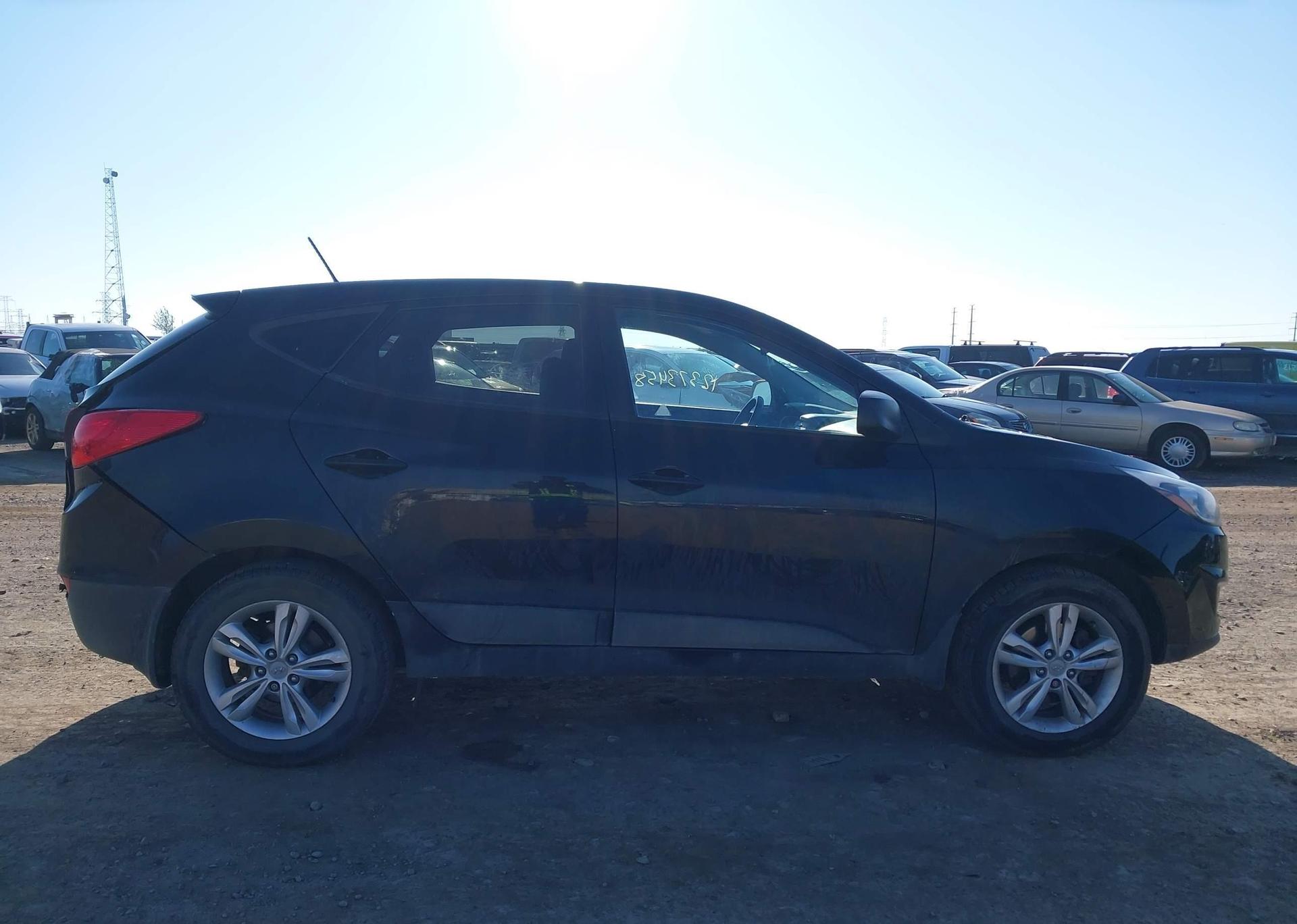 2014 HYUNDAI TUCSON GL
