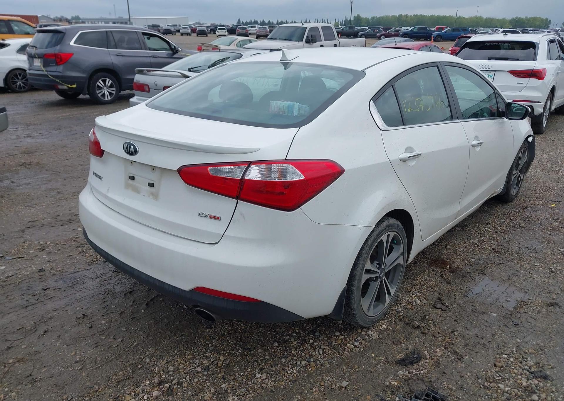 2016 KIA FORTE EX