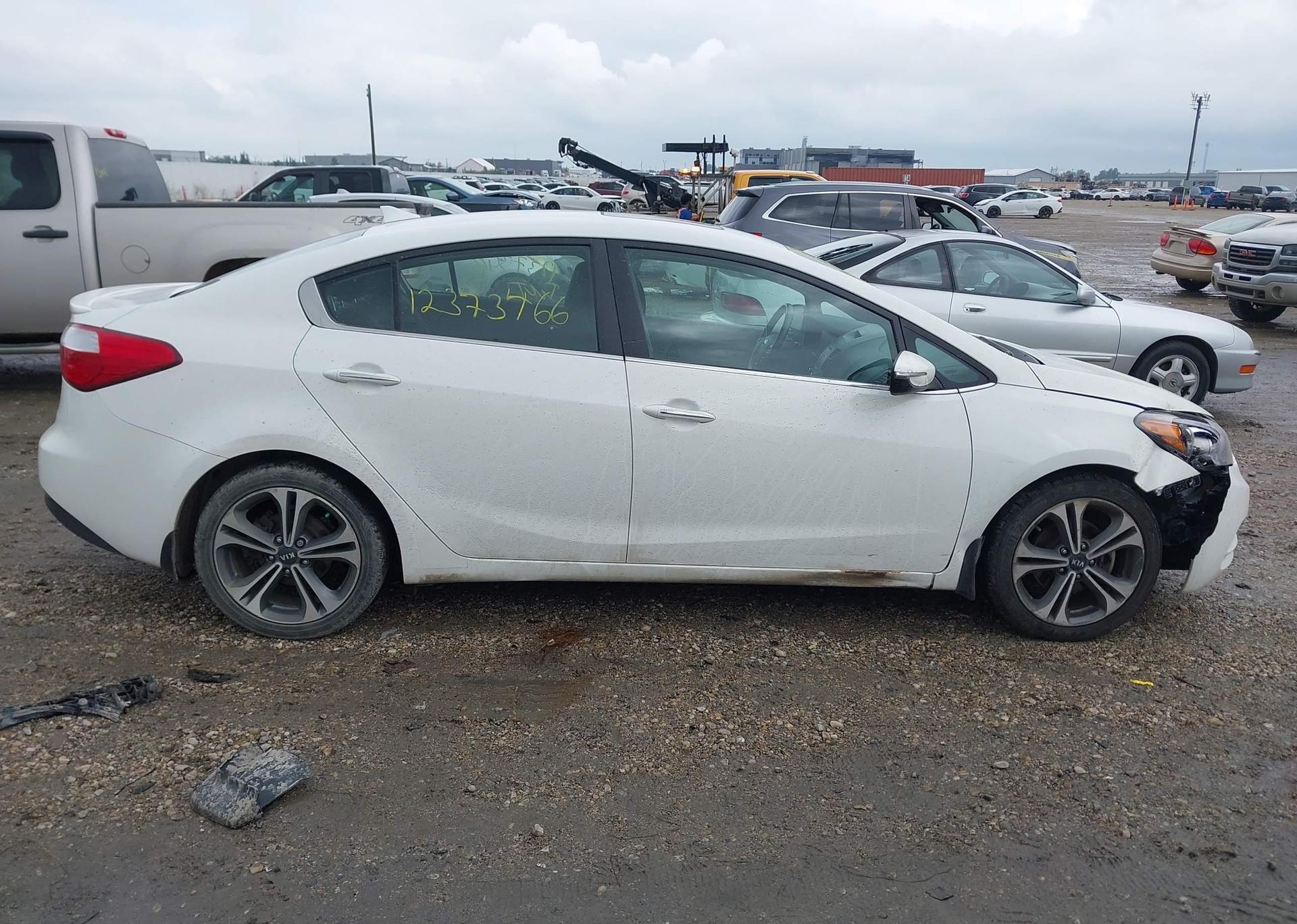 2016 KIA FORTE EX