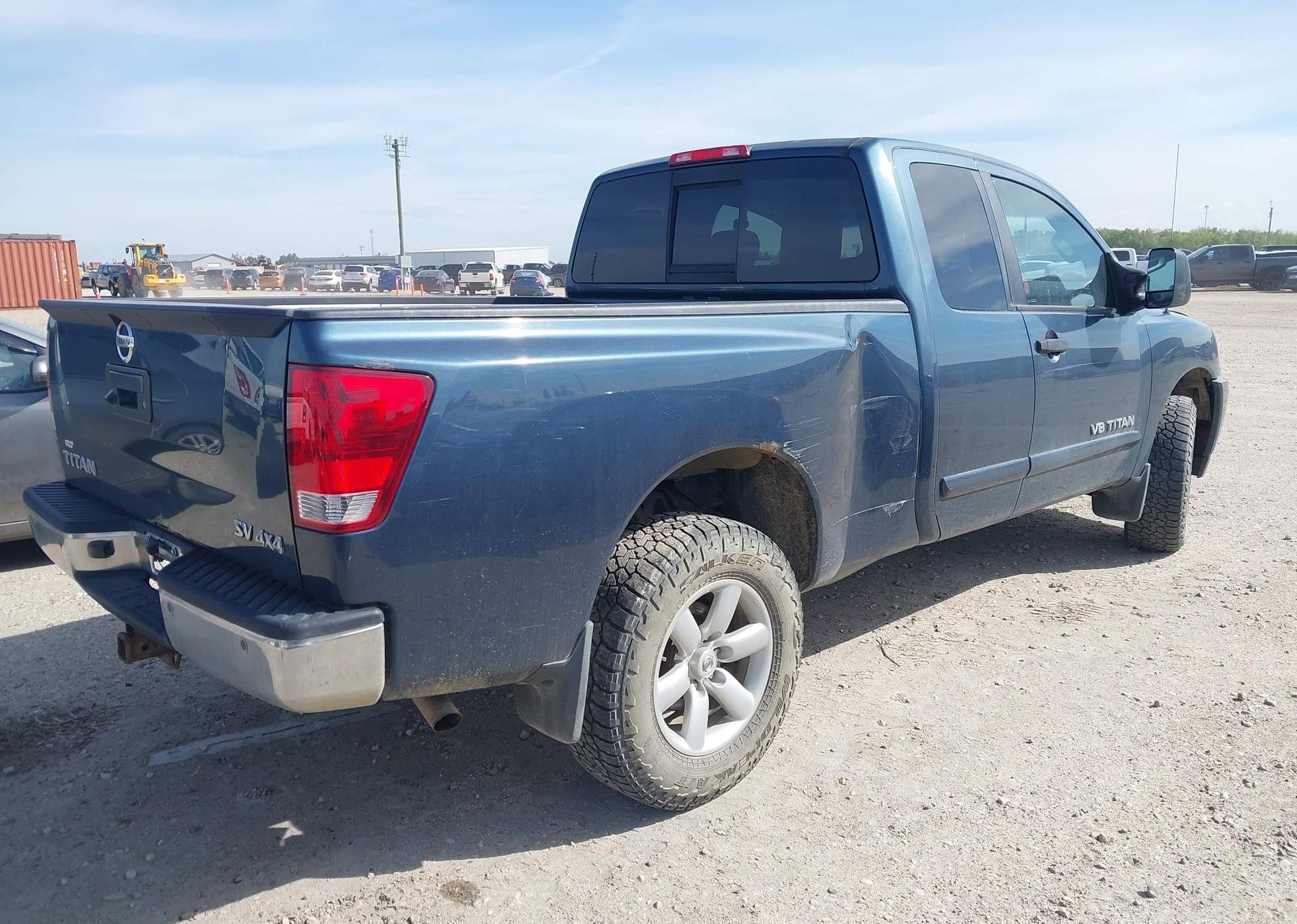 2013 NISSAN TITAN PRO-4X