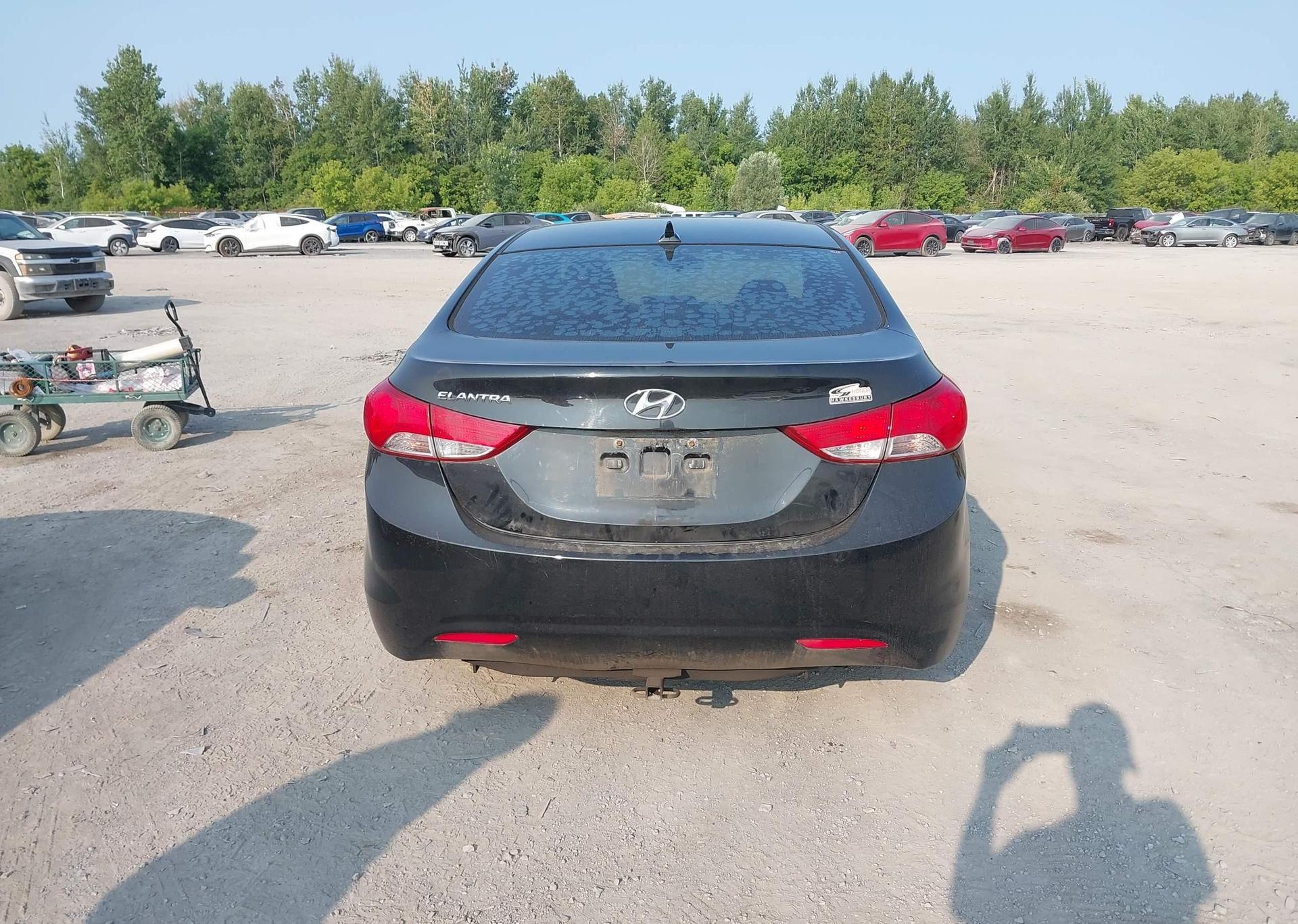 2013 HYUNDAI ELANTRA GLS