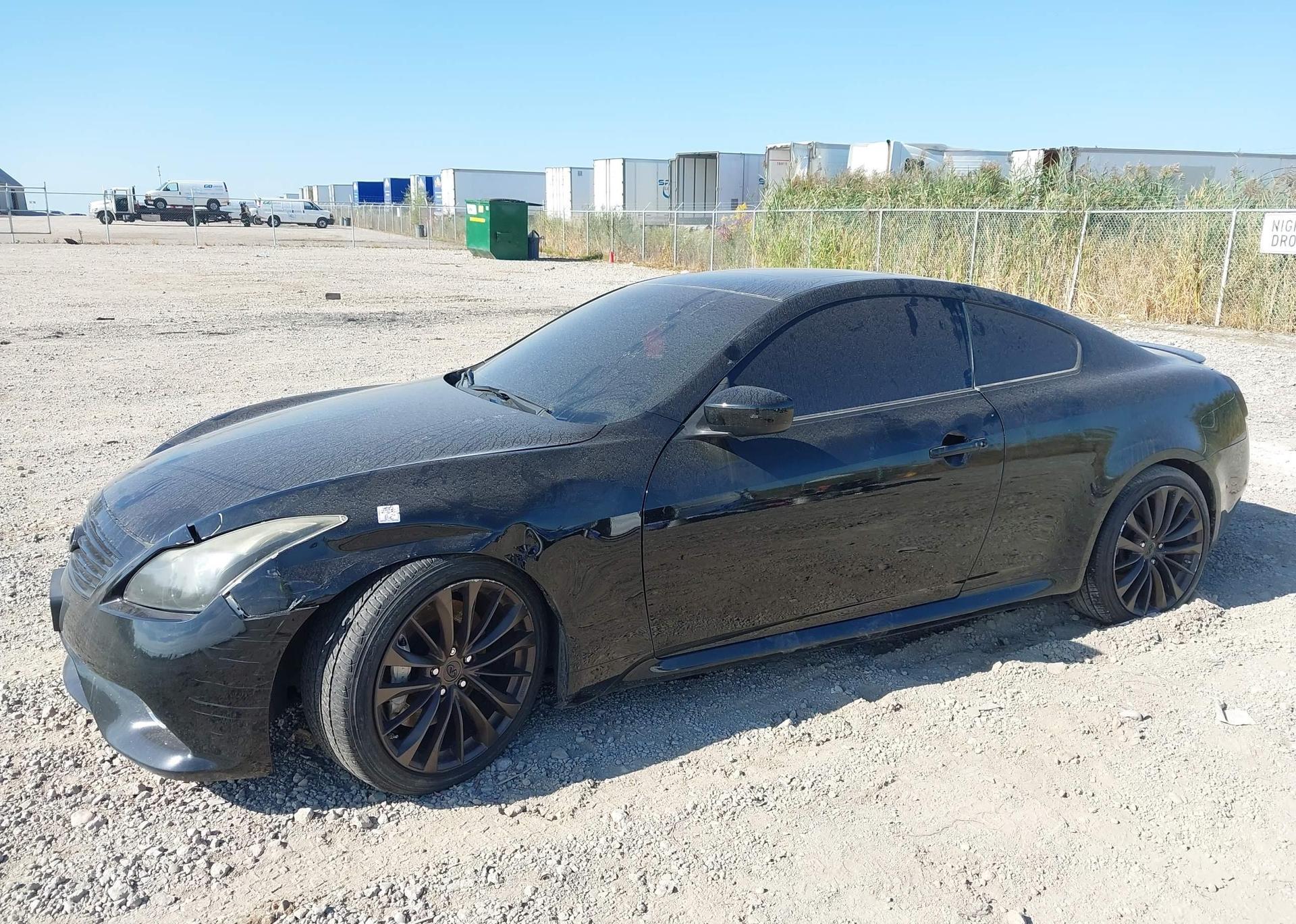 2011 INFINITI G37X