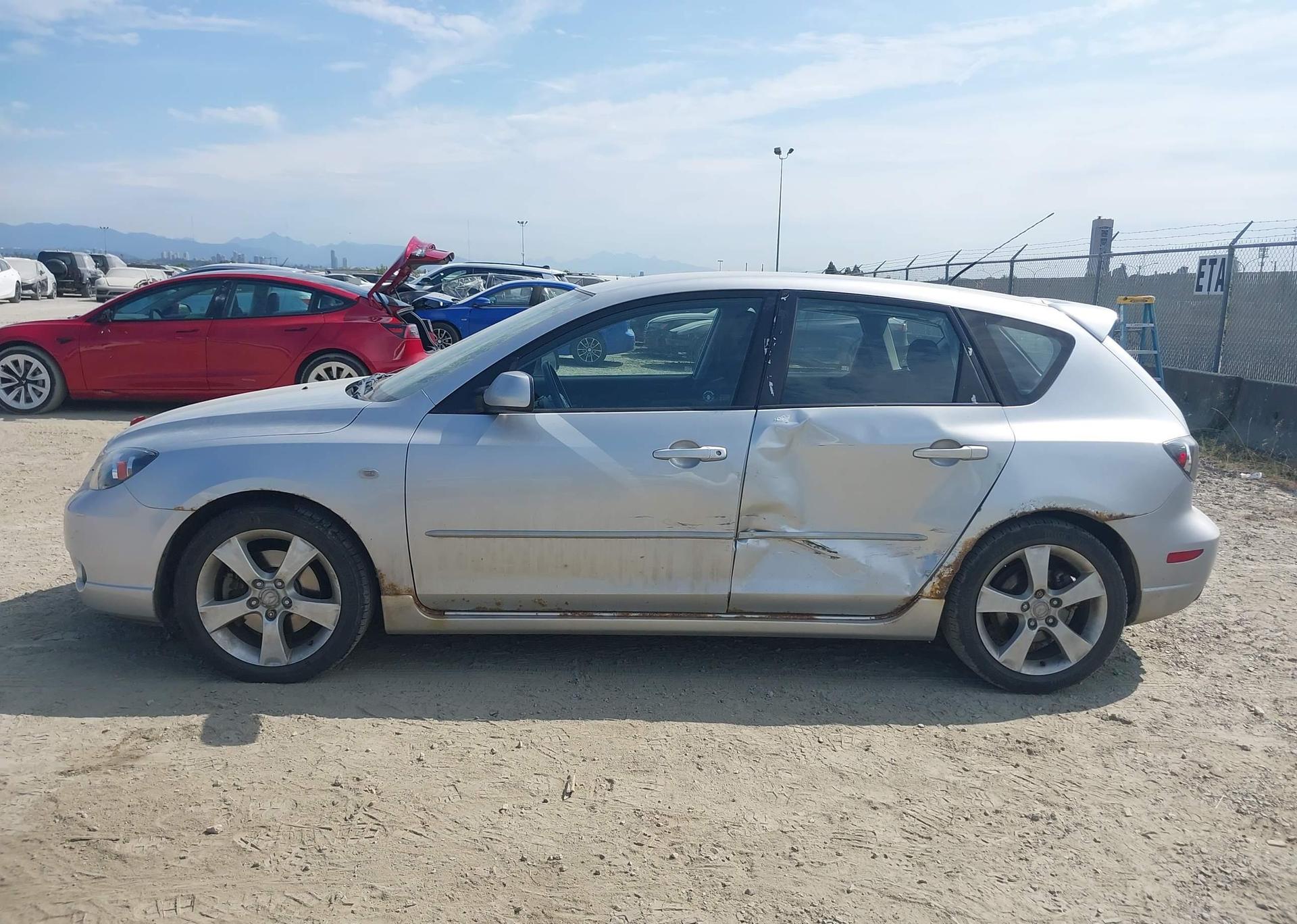 2005 MAZDA MAZDA3 GS