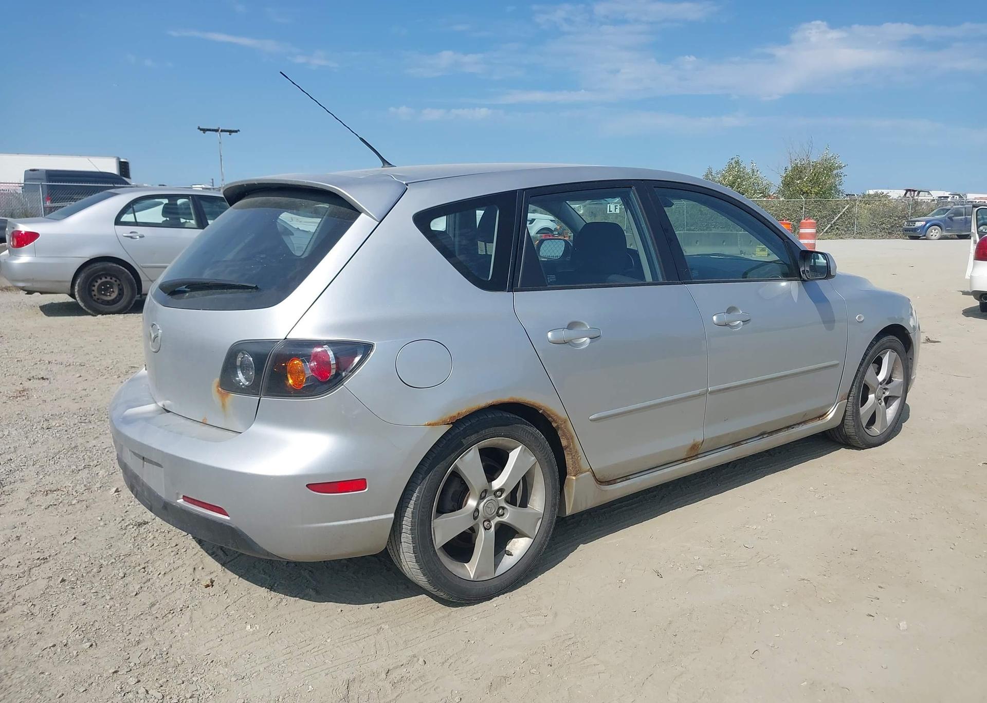 2005 MAZDA MAZDA3 GS