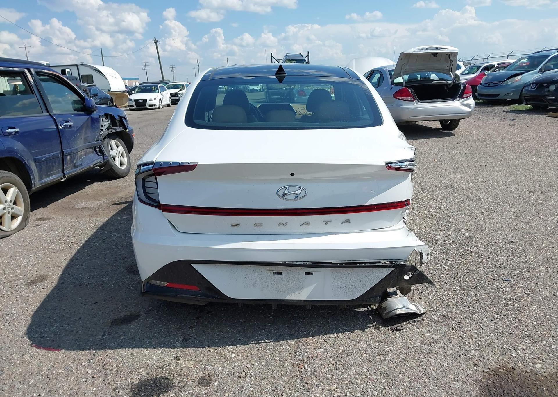 2022 HYUNDAI SONATA LUXURY