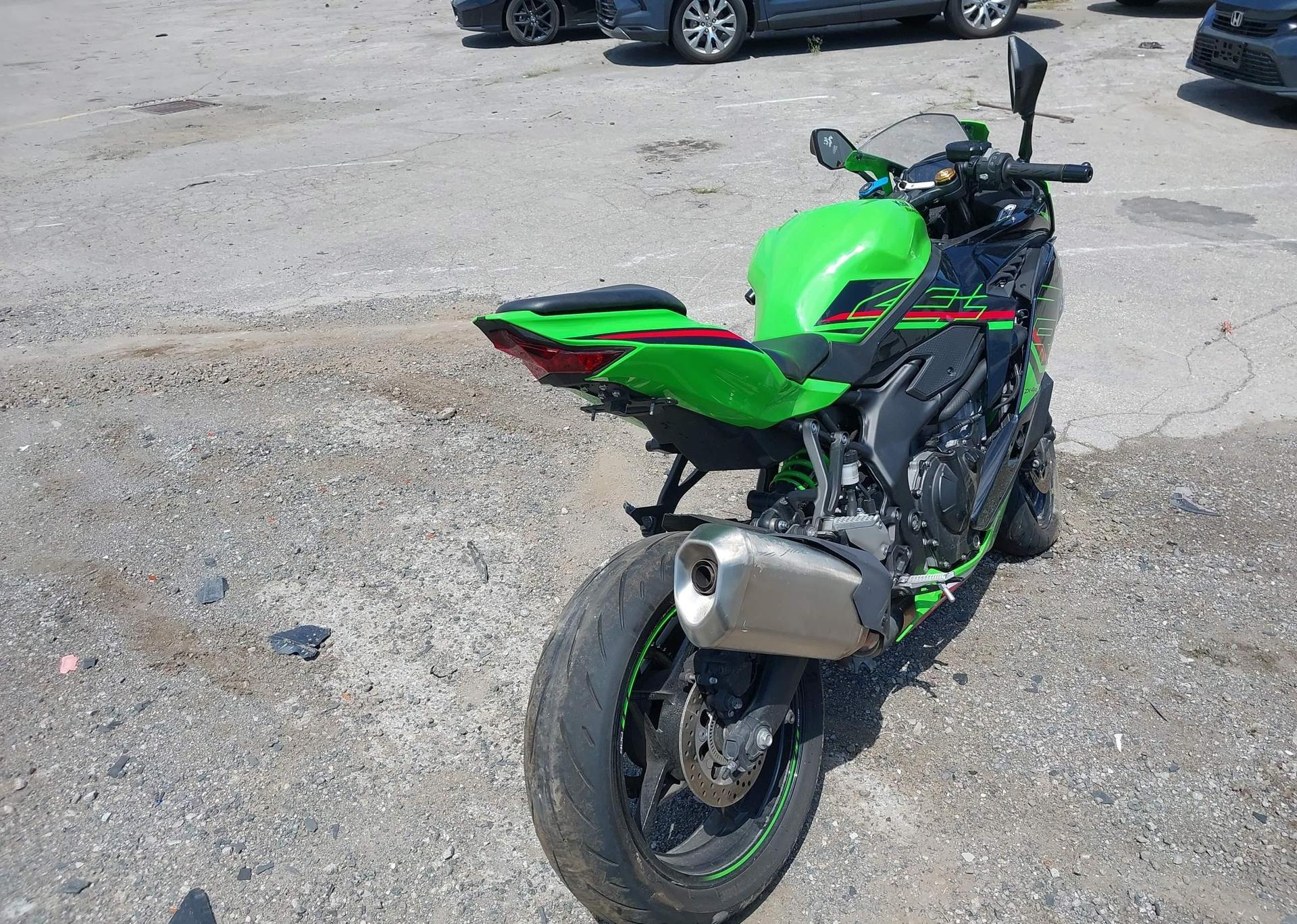 2024 KAWASAKI ZX400 S