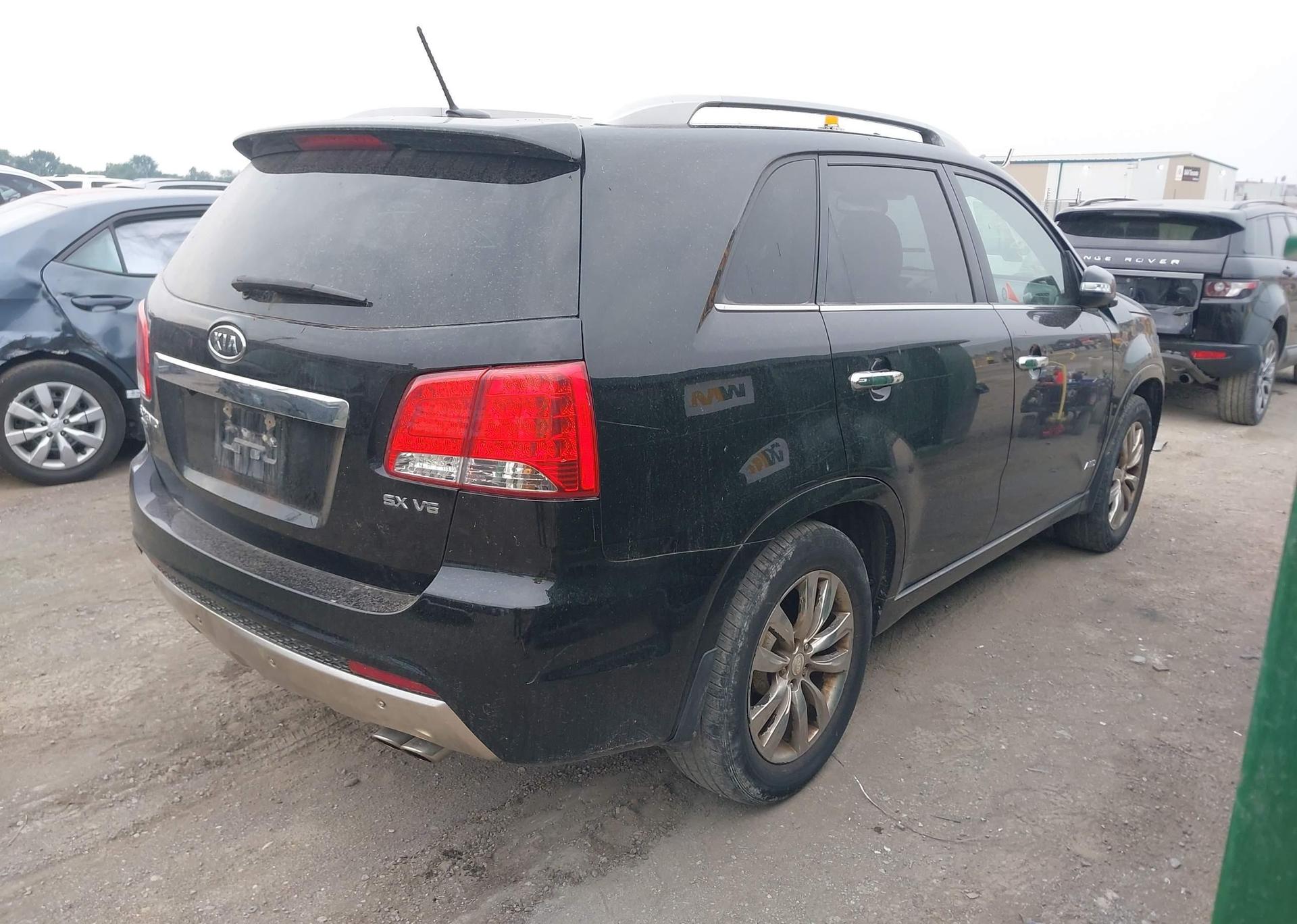 2013 KIA SORENTO SX