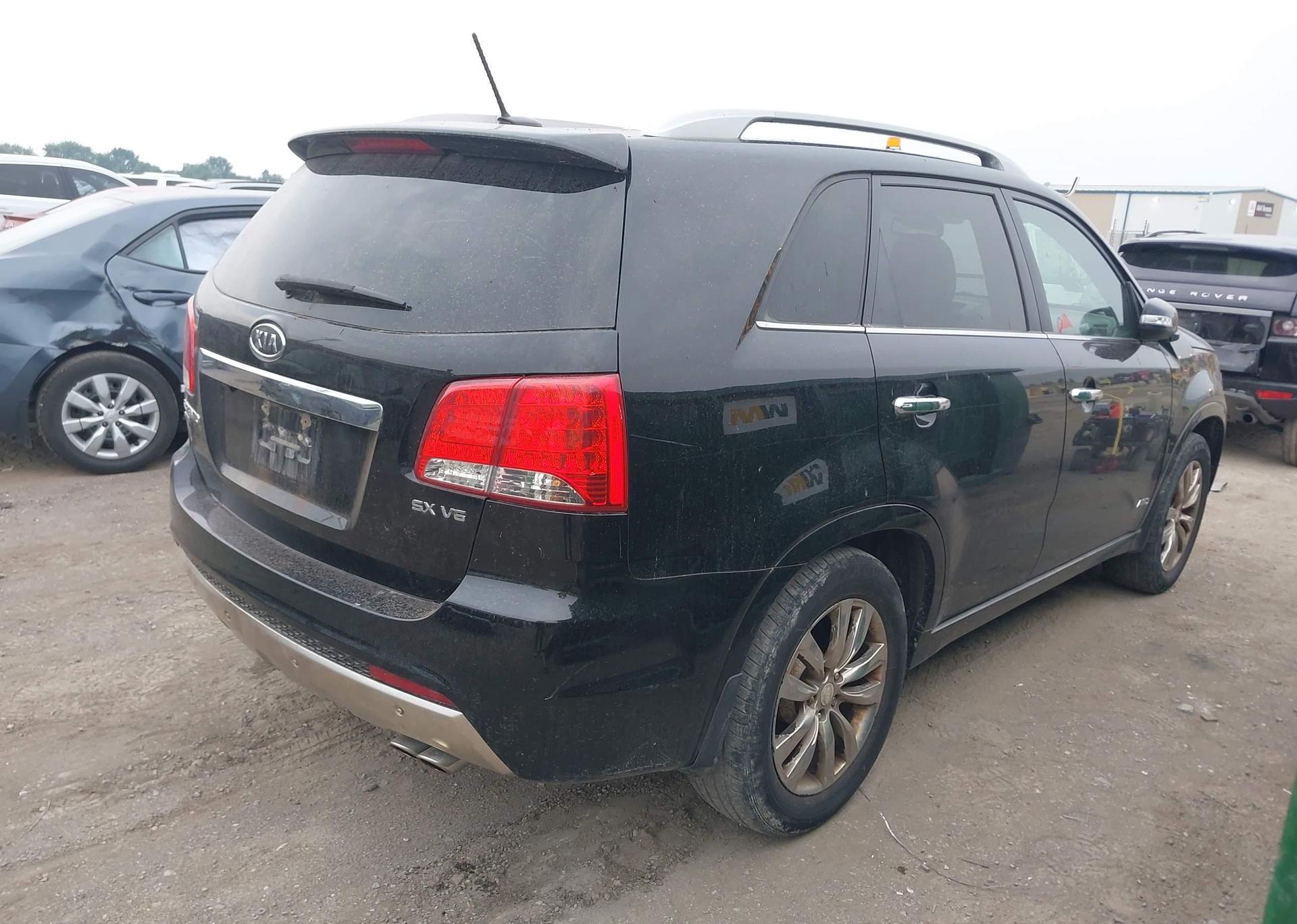 2013 KIA SORENTO SX