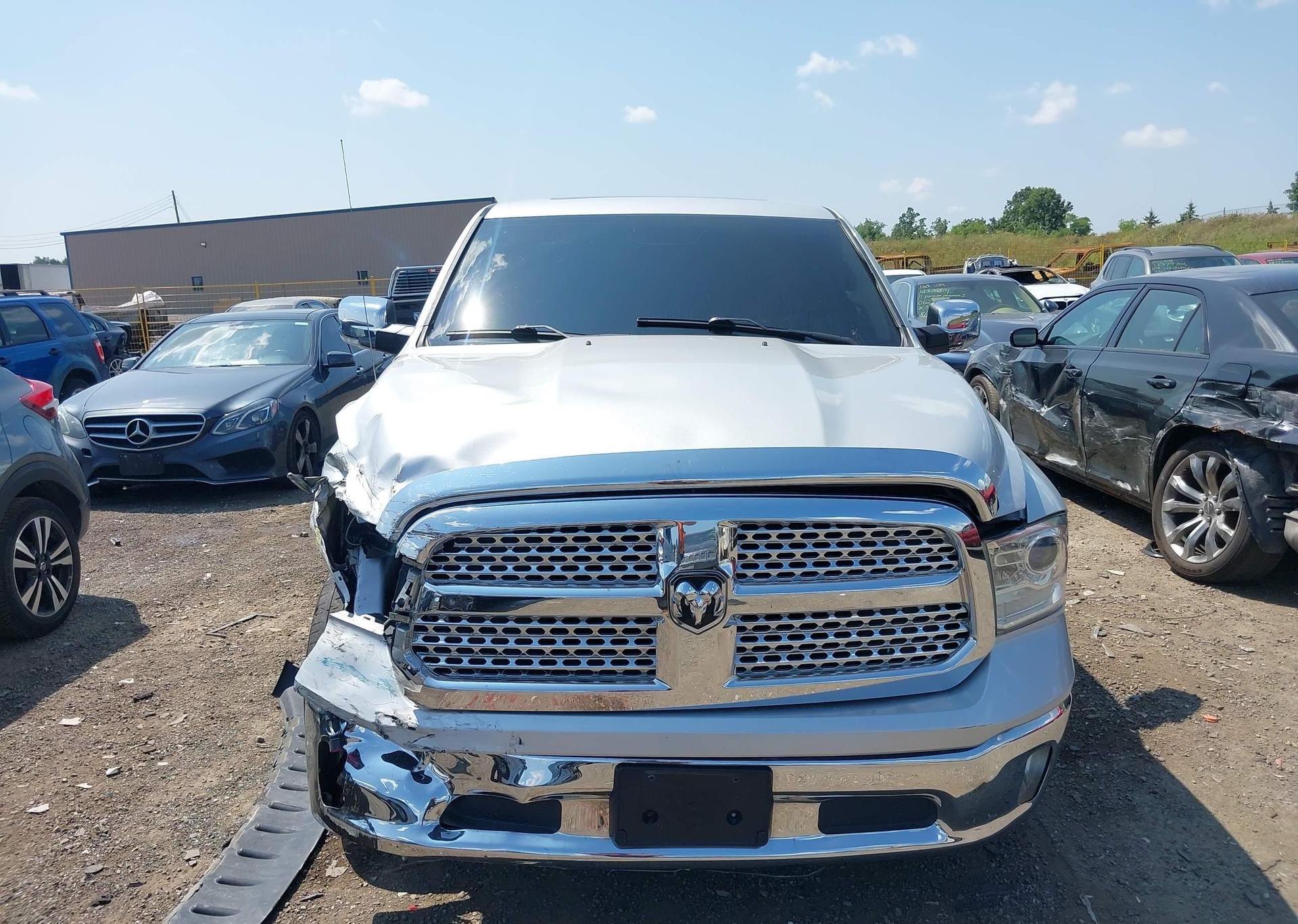 2017 RAM 1500 LARAMIE
