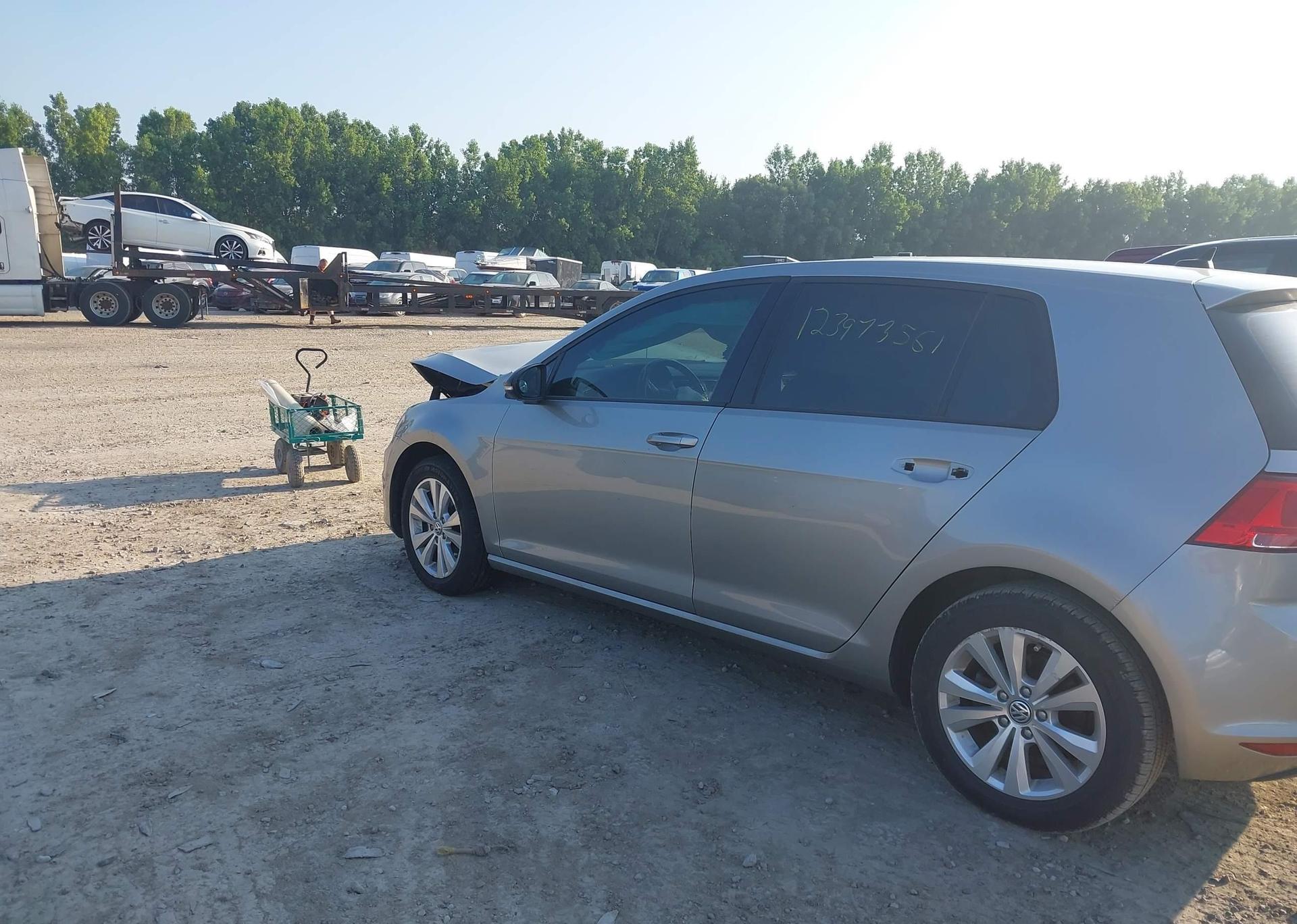 2015 VOLKSWAGEN GOLF 1.8 TSI COMFORTLINE