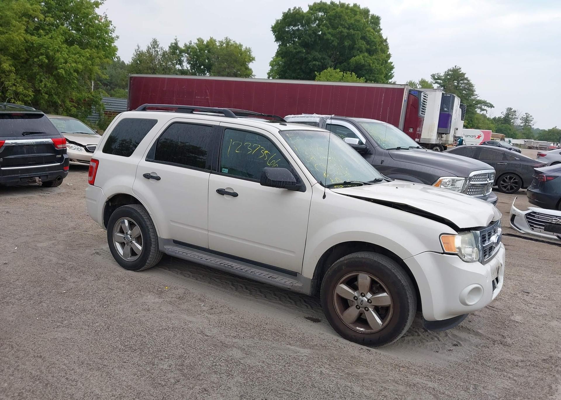 2009 FORD ESCAPE XLT AUTOMATIC