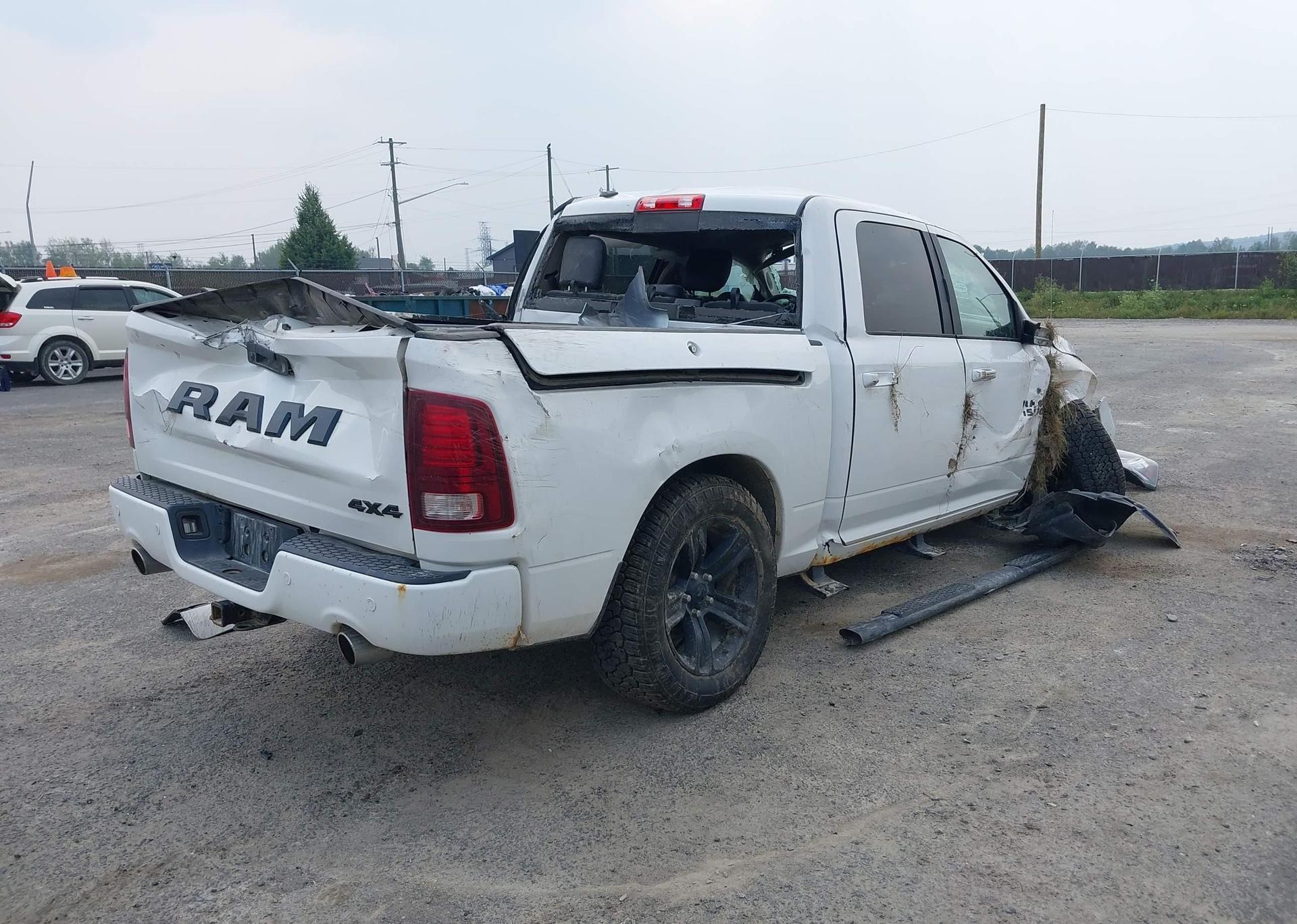 2017 RAM 1500 SPORT