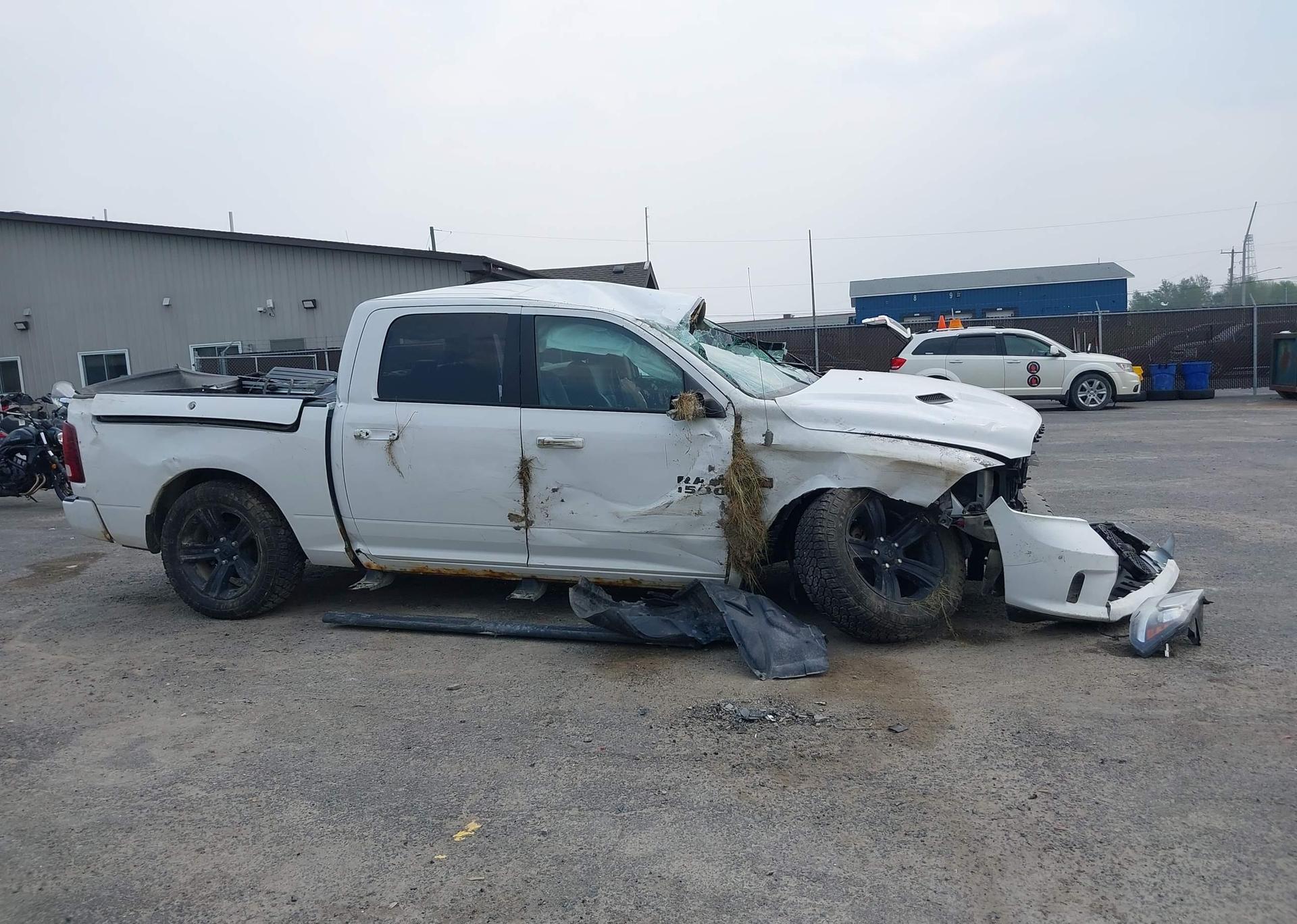 2017 RAM 1500 SPORT