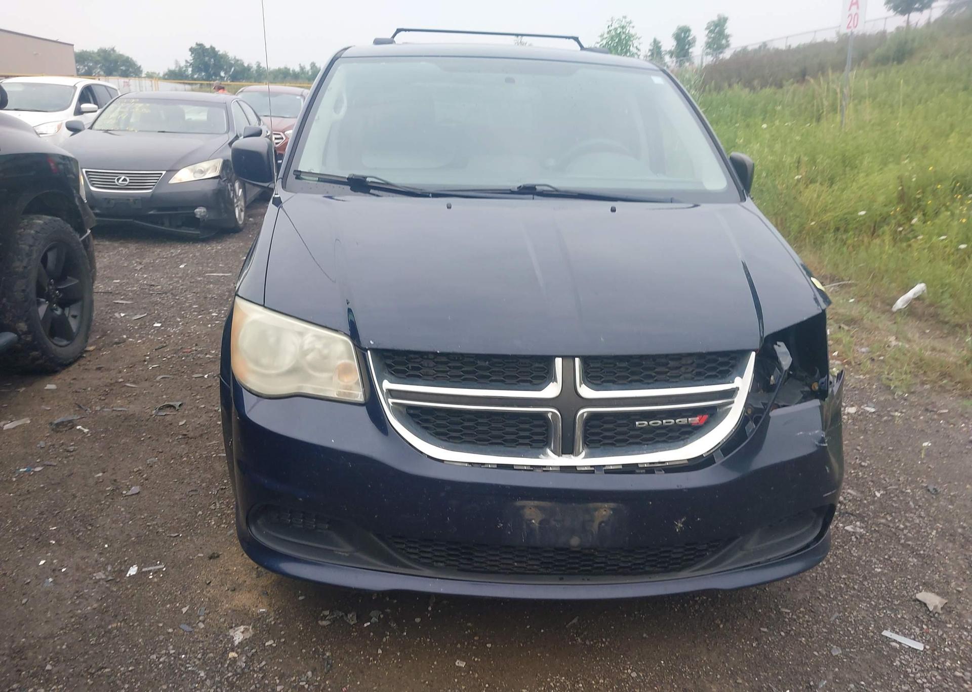 2012 DODGE GRAND CARAVAN SE